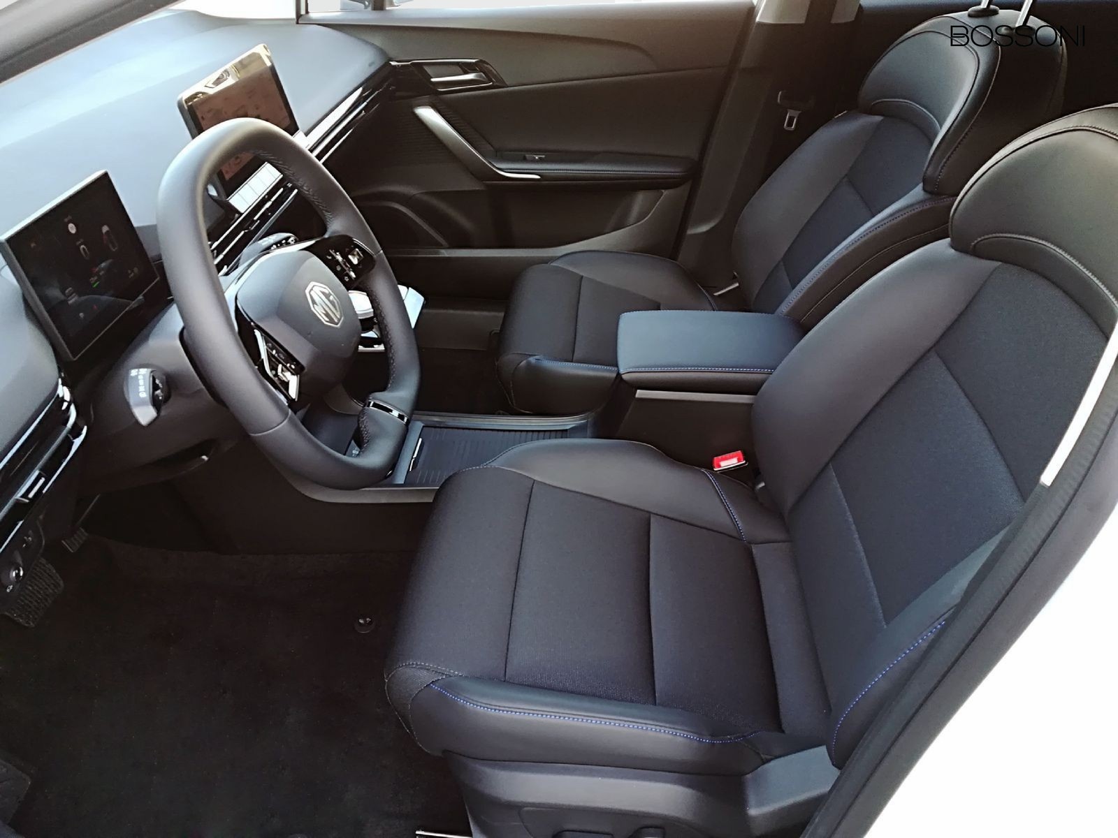 11 - Mg MG4 MG luxury64