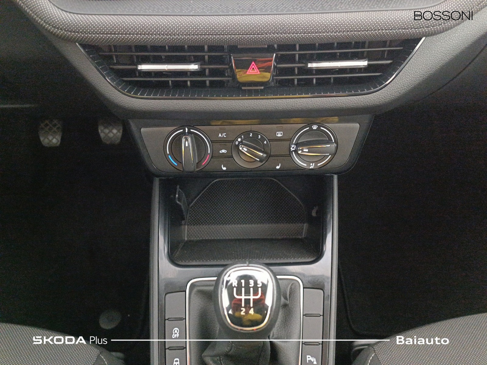 11 - Skoda Fabia 1.0 tsi evo 95cv 130 edition