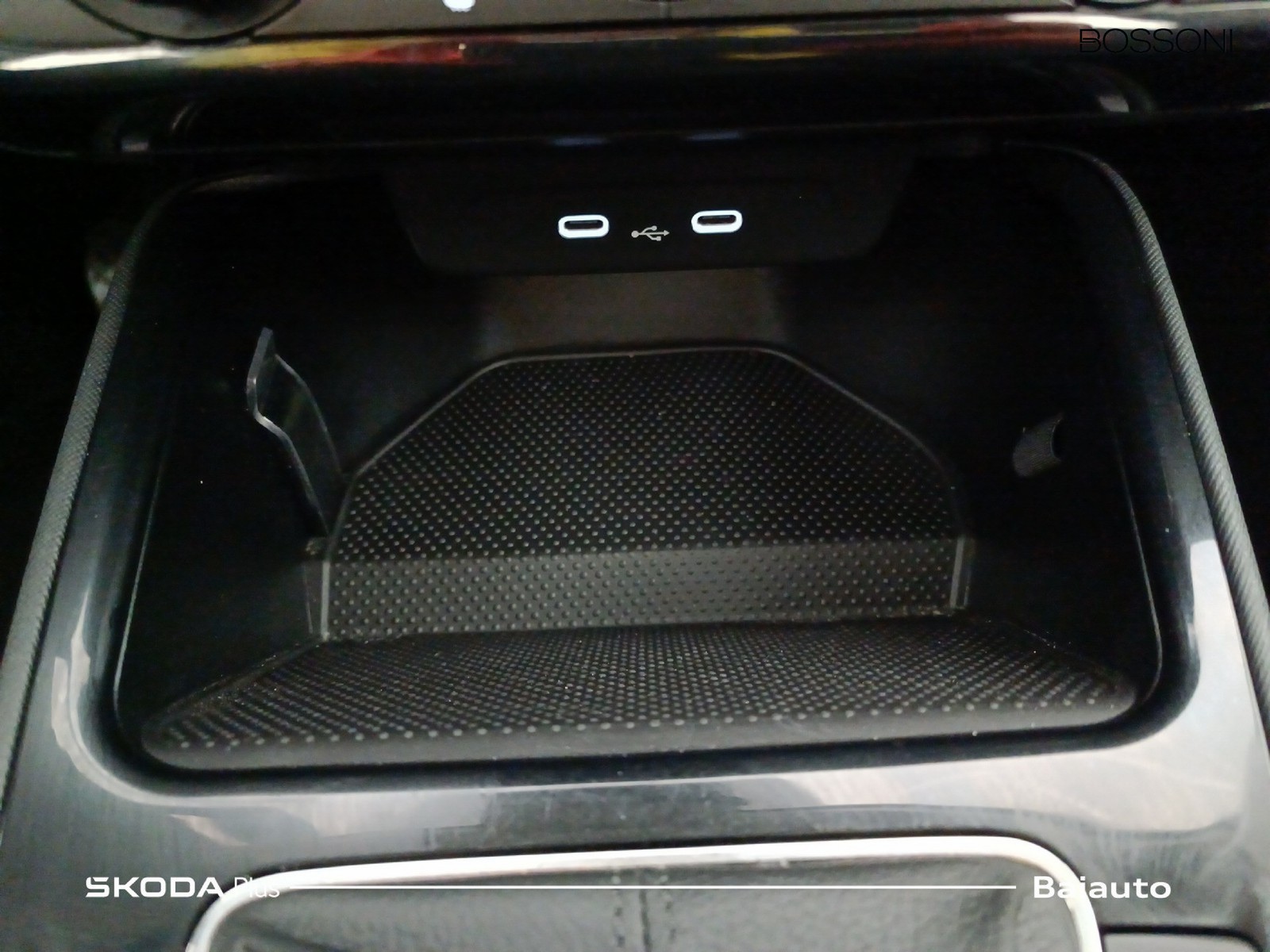 12 - Skoda Fabia 1.0 tsi evo 95cv 130 edition