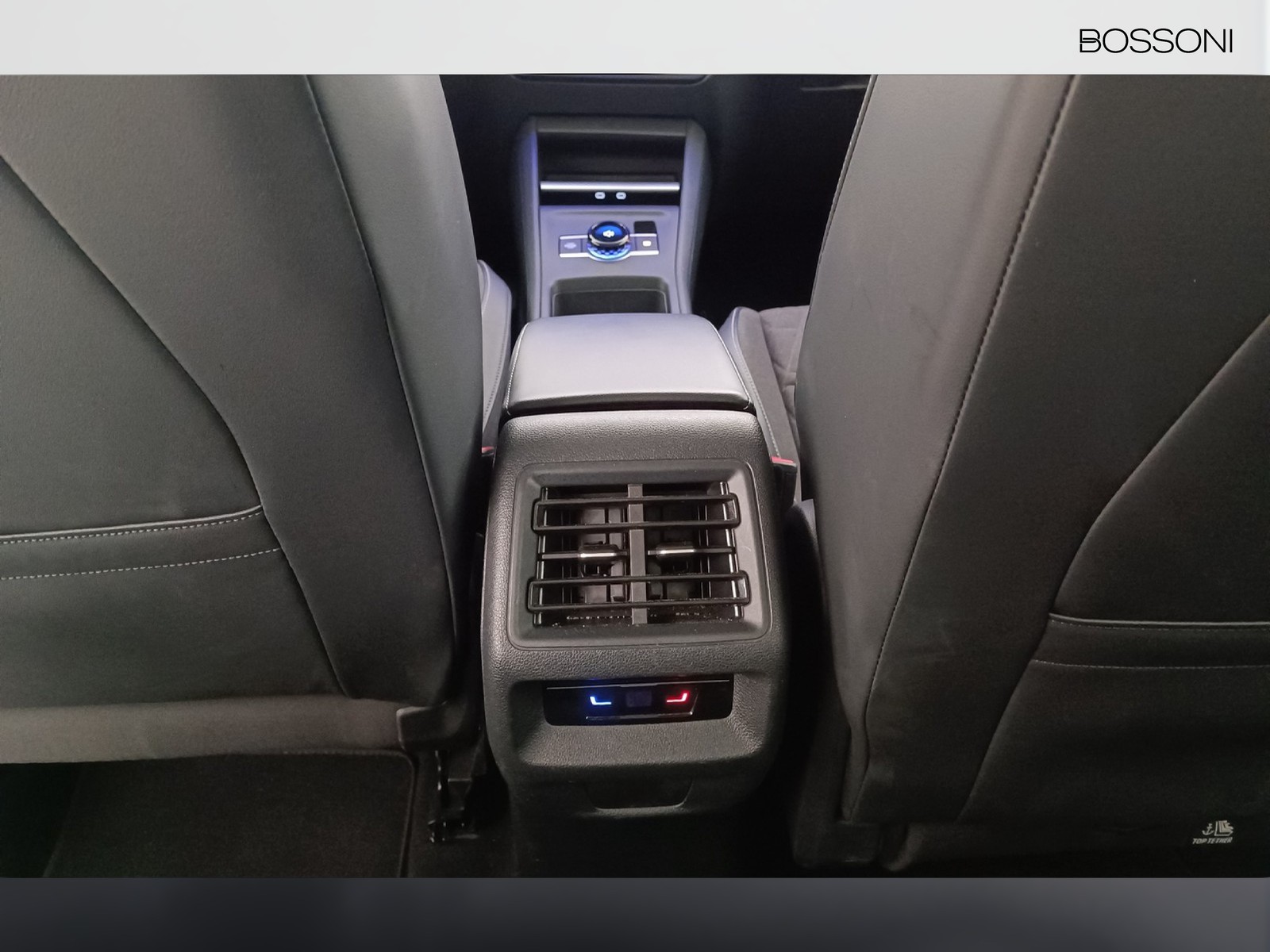 35 - Volkswagen Tiguan 2.0 tdi scr 150cv life dsg