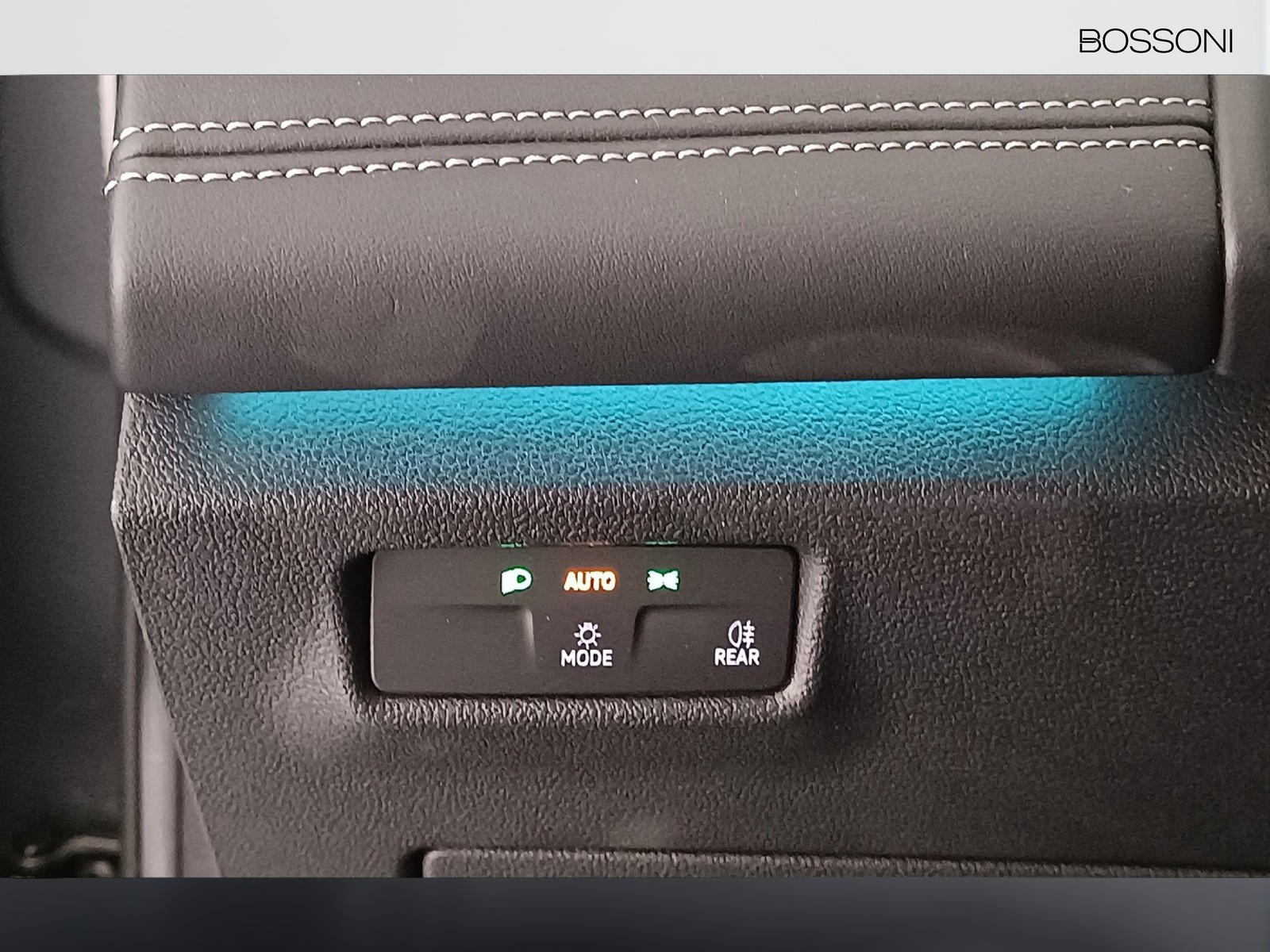 23 - Volkswagen Tiguan 2.0 tdi scr 150cv life dsg