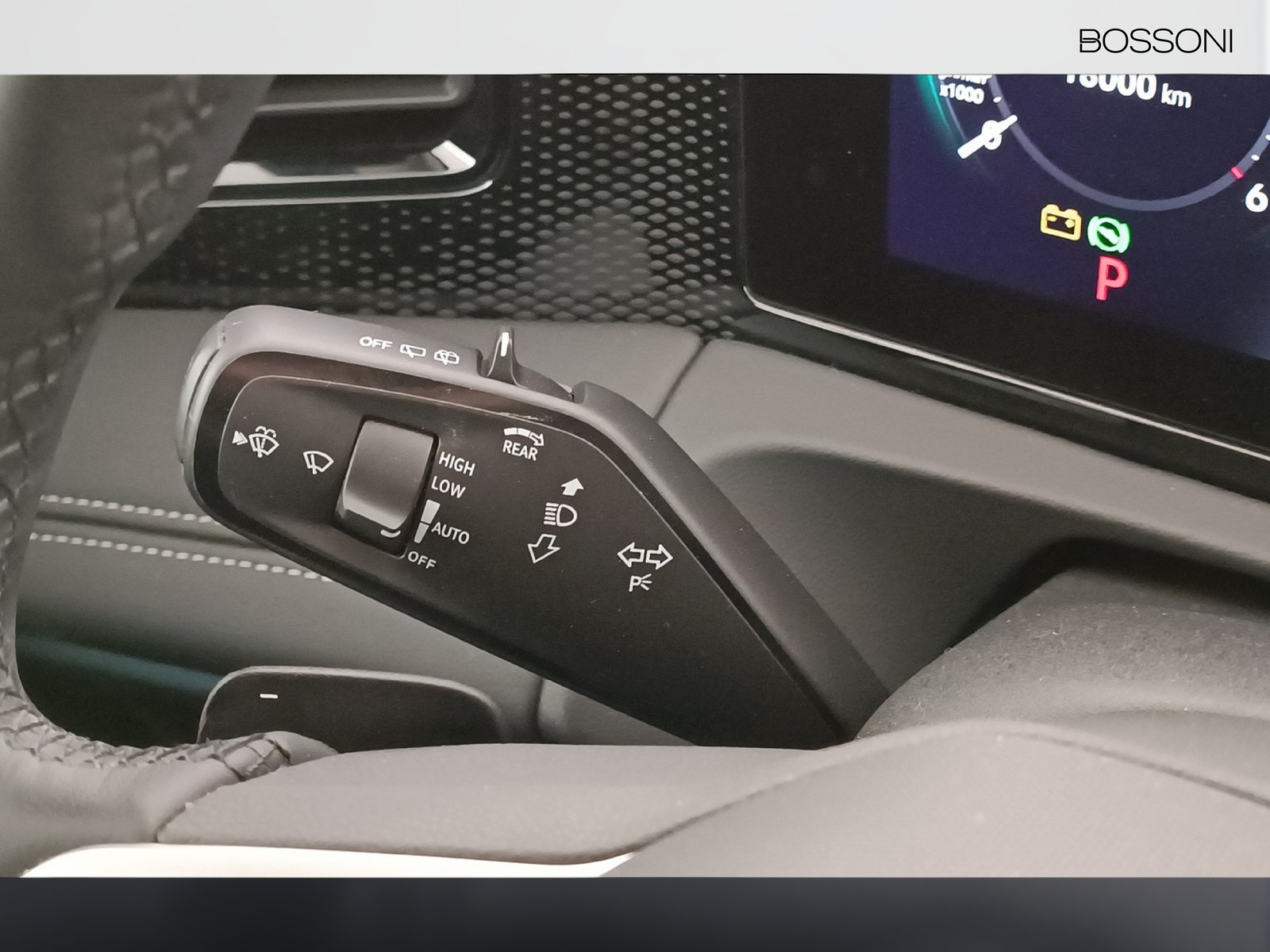 27 - Volkswagen Tiguan 2.0 tdi scr 150cv life dsg