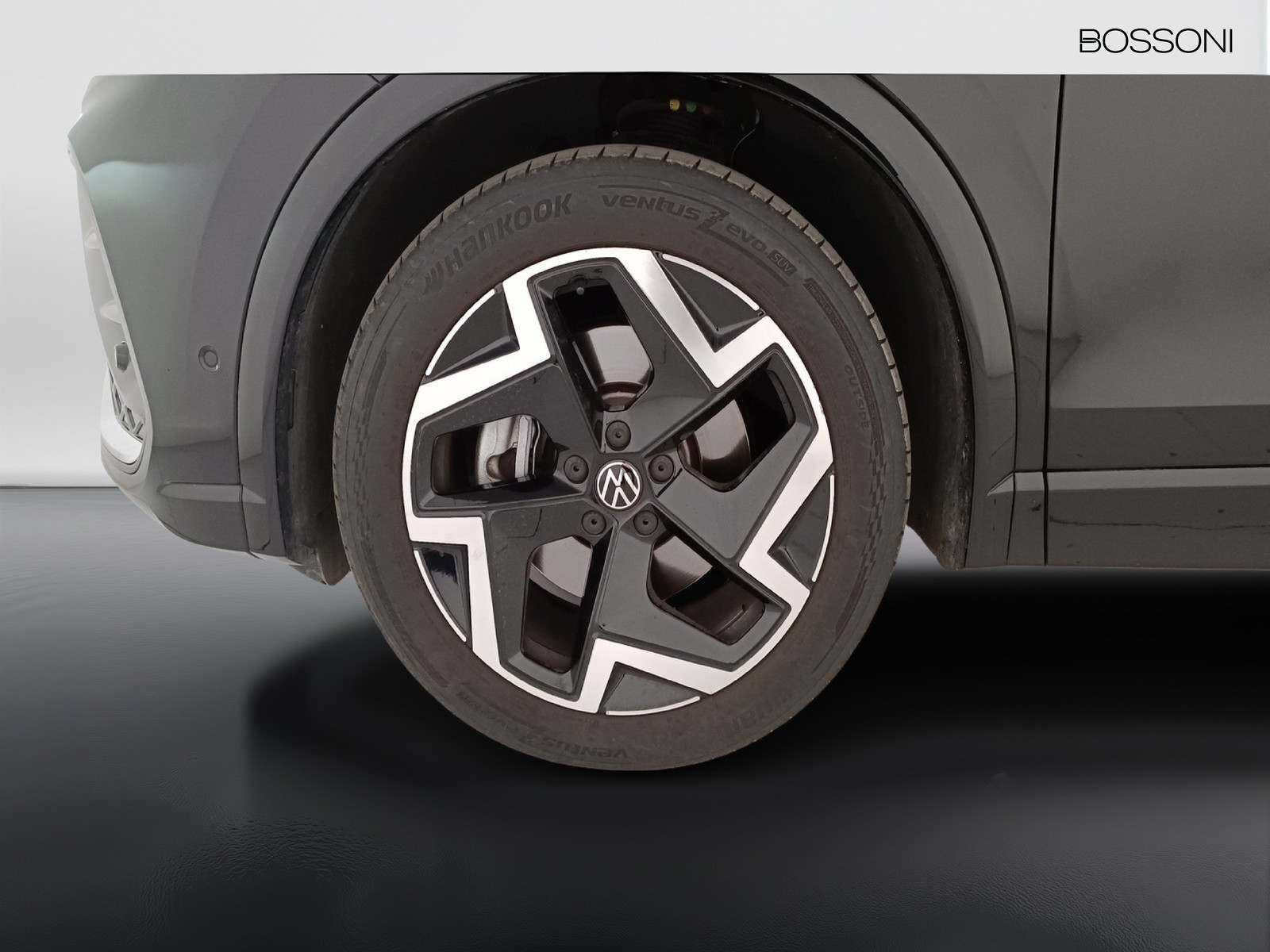 11 - Volkswagen Tiguan 2.0 tdi scr 150cv r-line dsg