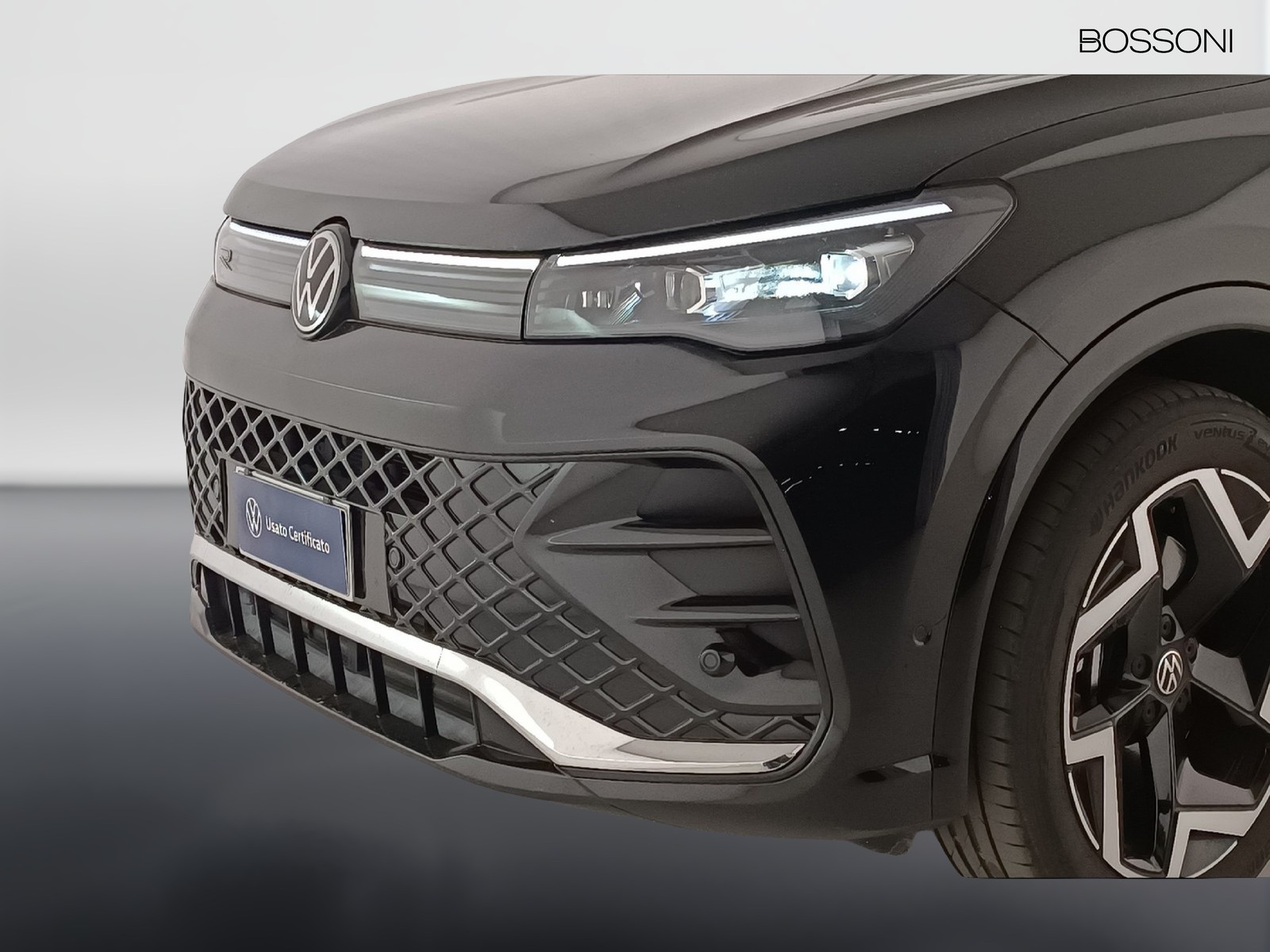 14 - Volkswagen Tiguan 2.0 tdi scr 150cv r-line dsg