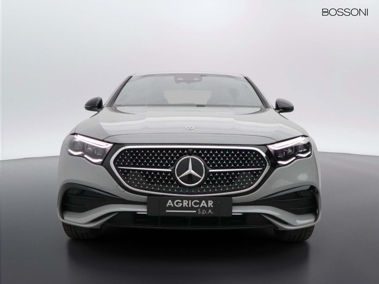 2 - Mercedes Classe E berlina 220 d amg line premium 4matic 9g-tronic