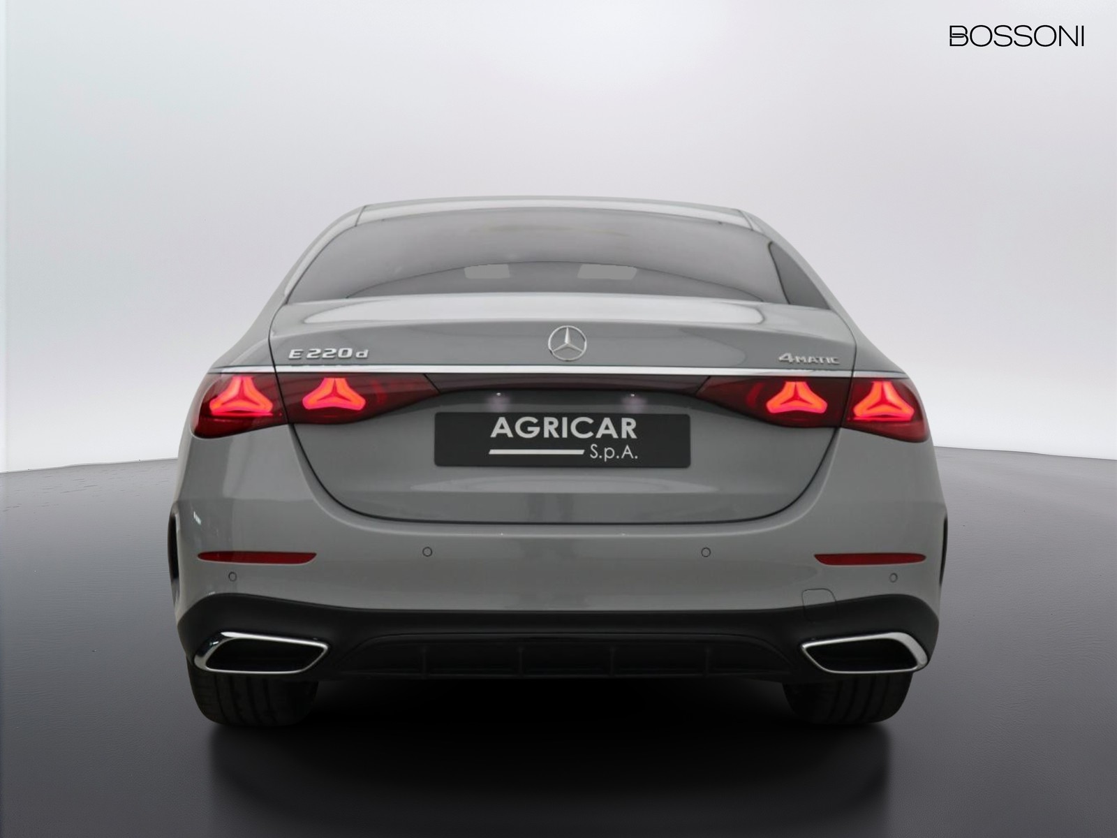 6 - Mercedes Classe E berlina 220 d amg line premium 4matic 9g-tronic