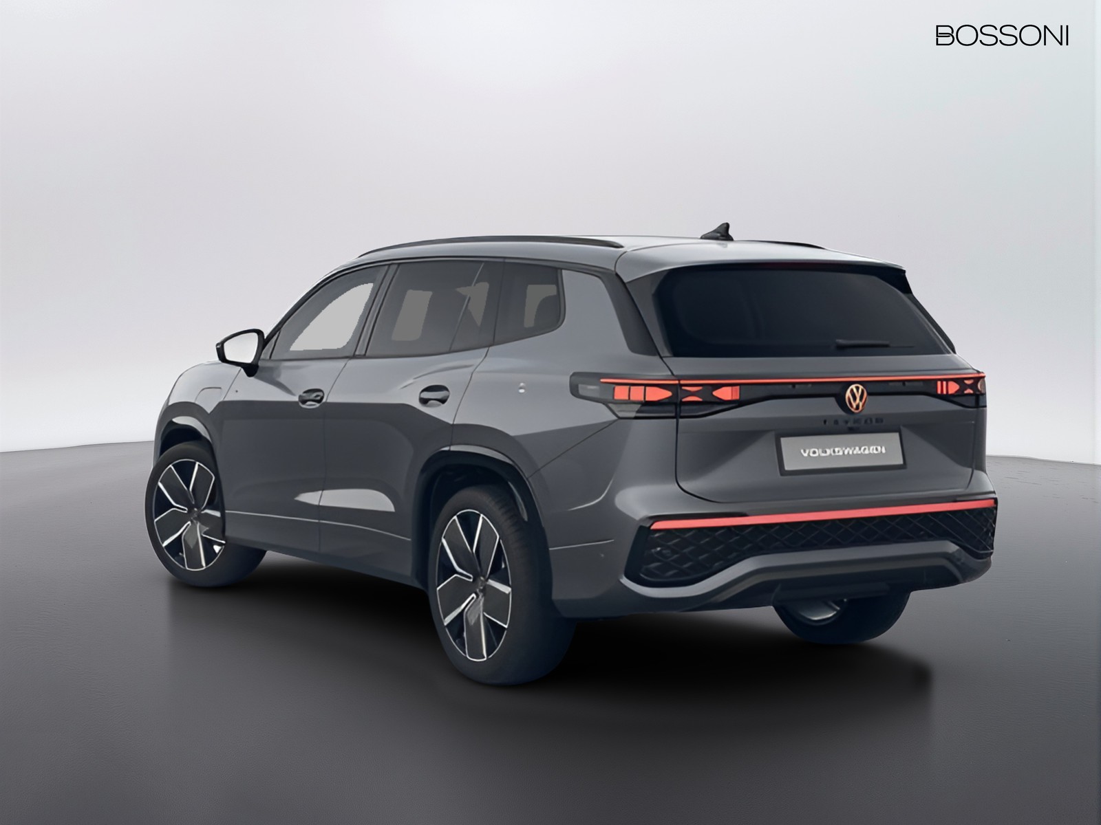 5 - Volkswagen Tayron 1.5 tsi ehybrid 204cv r-line plus dsg