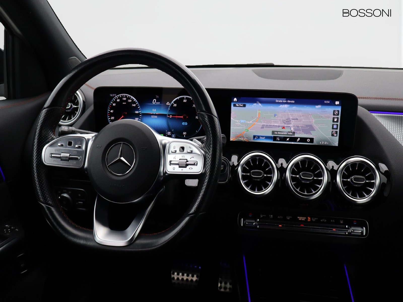 12 - Mercedes EQA 250 premium plus