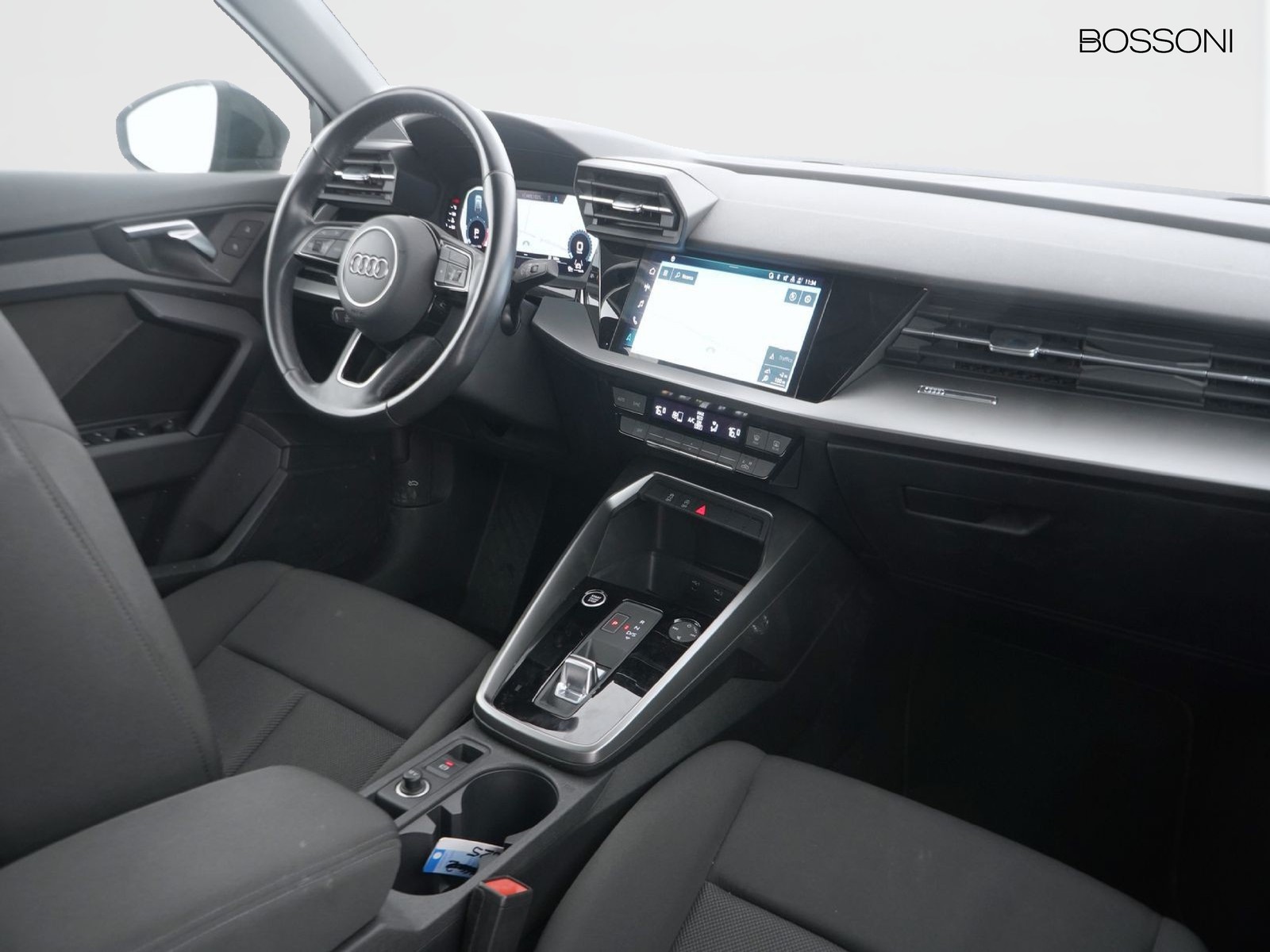 4 - Audi A3 sportback 35 2.0 tdi business s tronic