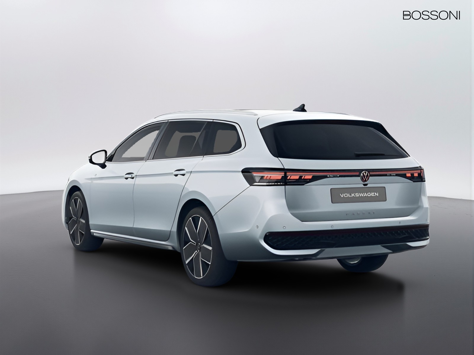 5 - Volkswagen Passat 2.0 tdi scr evo 150cv r-line plus dsg