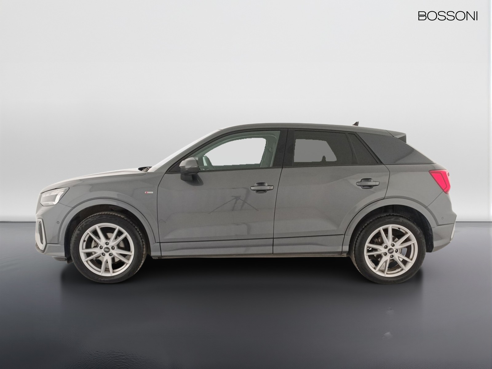 3 - Audi Q2 35 1.5 tfsi s line edition s tronic