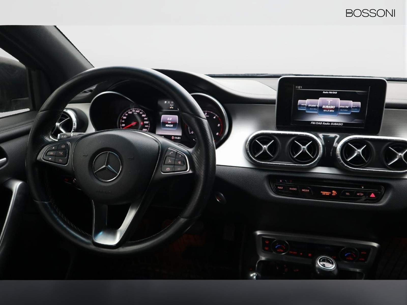 12 - Mercedes Vans Classe X 250 d power 4matic auto