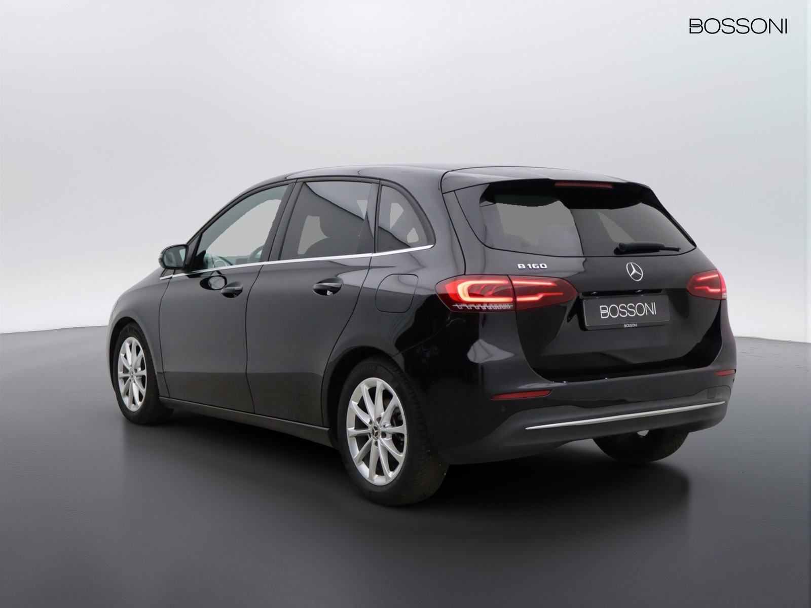 5 - Mercedes Classe B 160 business extra