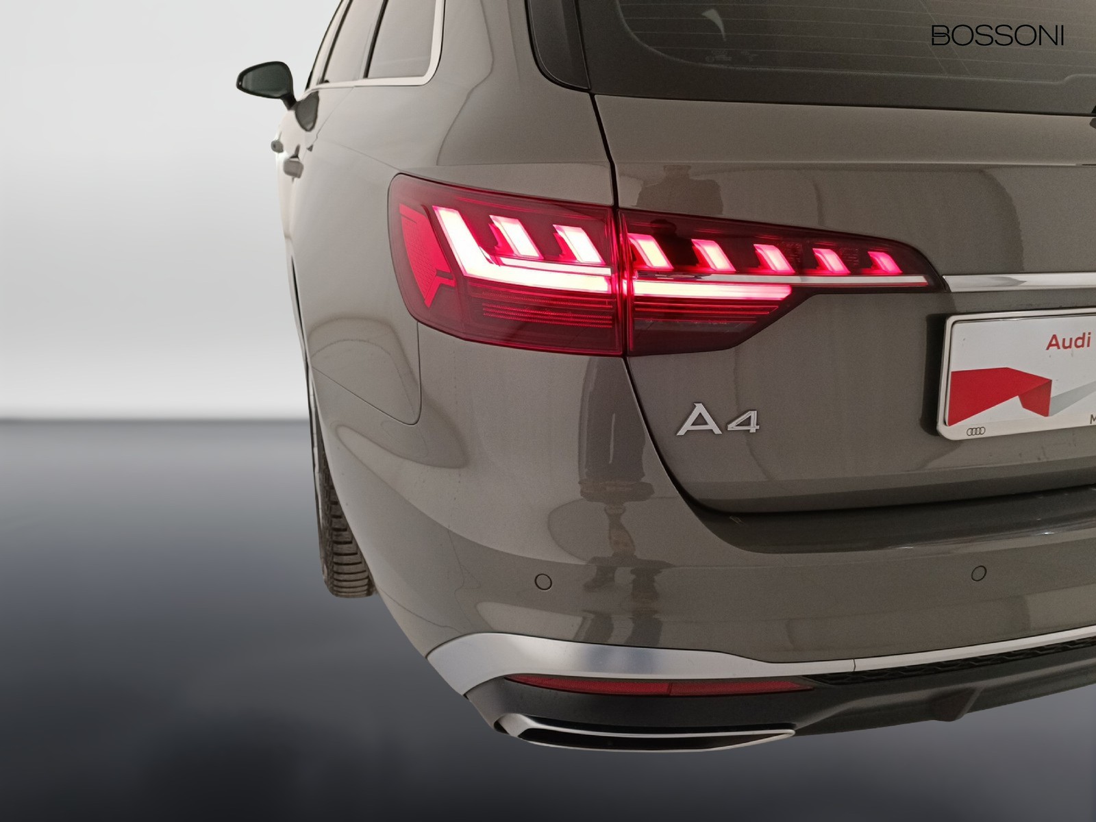 28 - Audi A4 avant 35 2.0 tfsi mhev 150cv s line edition s tronic