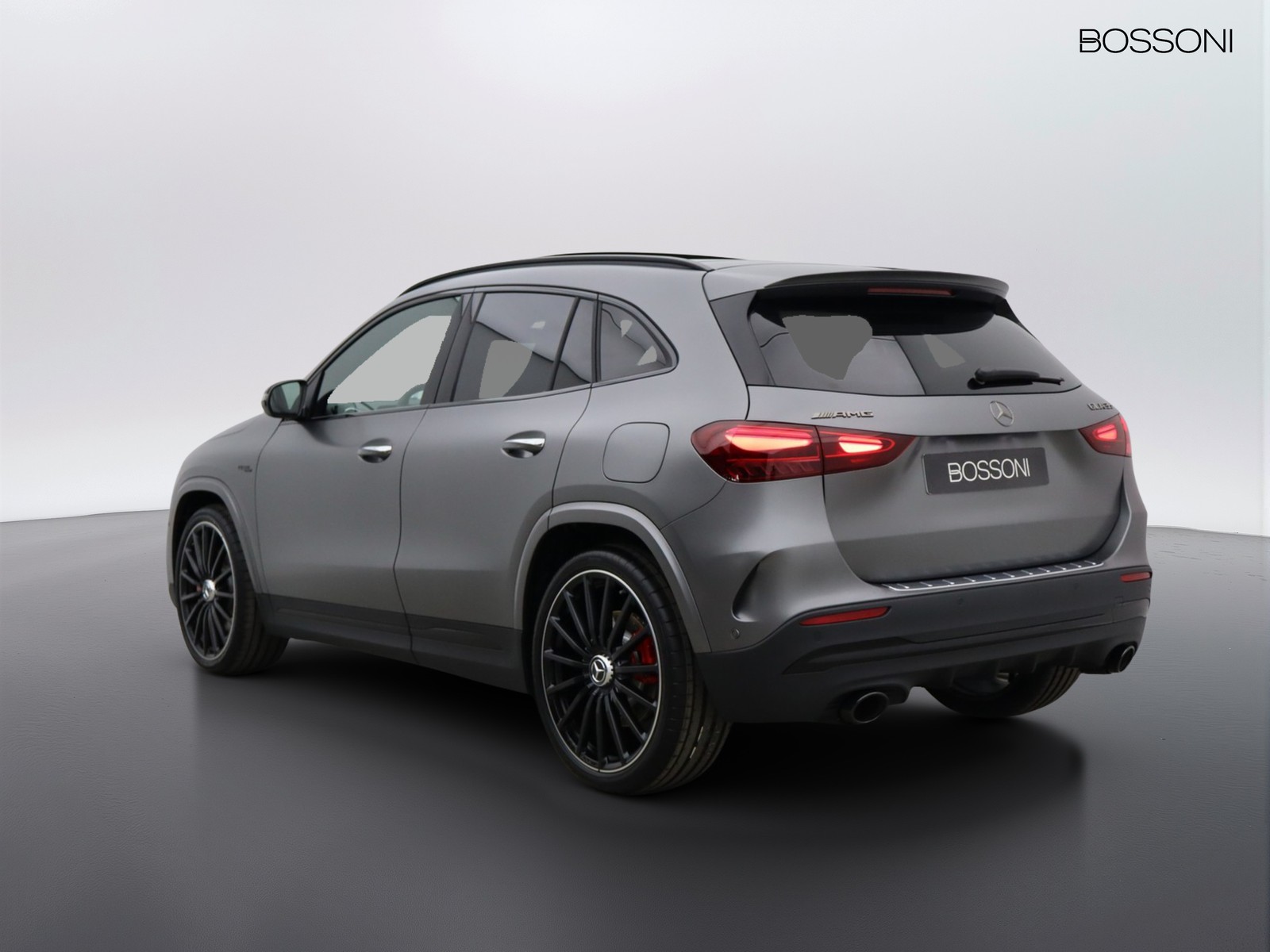 5 - AMG GLA amg 35 premium amg 4matic 8g-dct