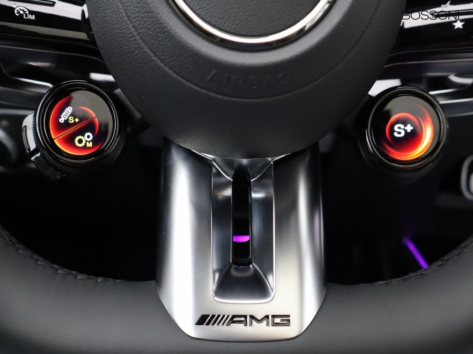 14 - AMG GLA amg 35 premium amg 4matic 8g-dct