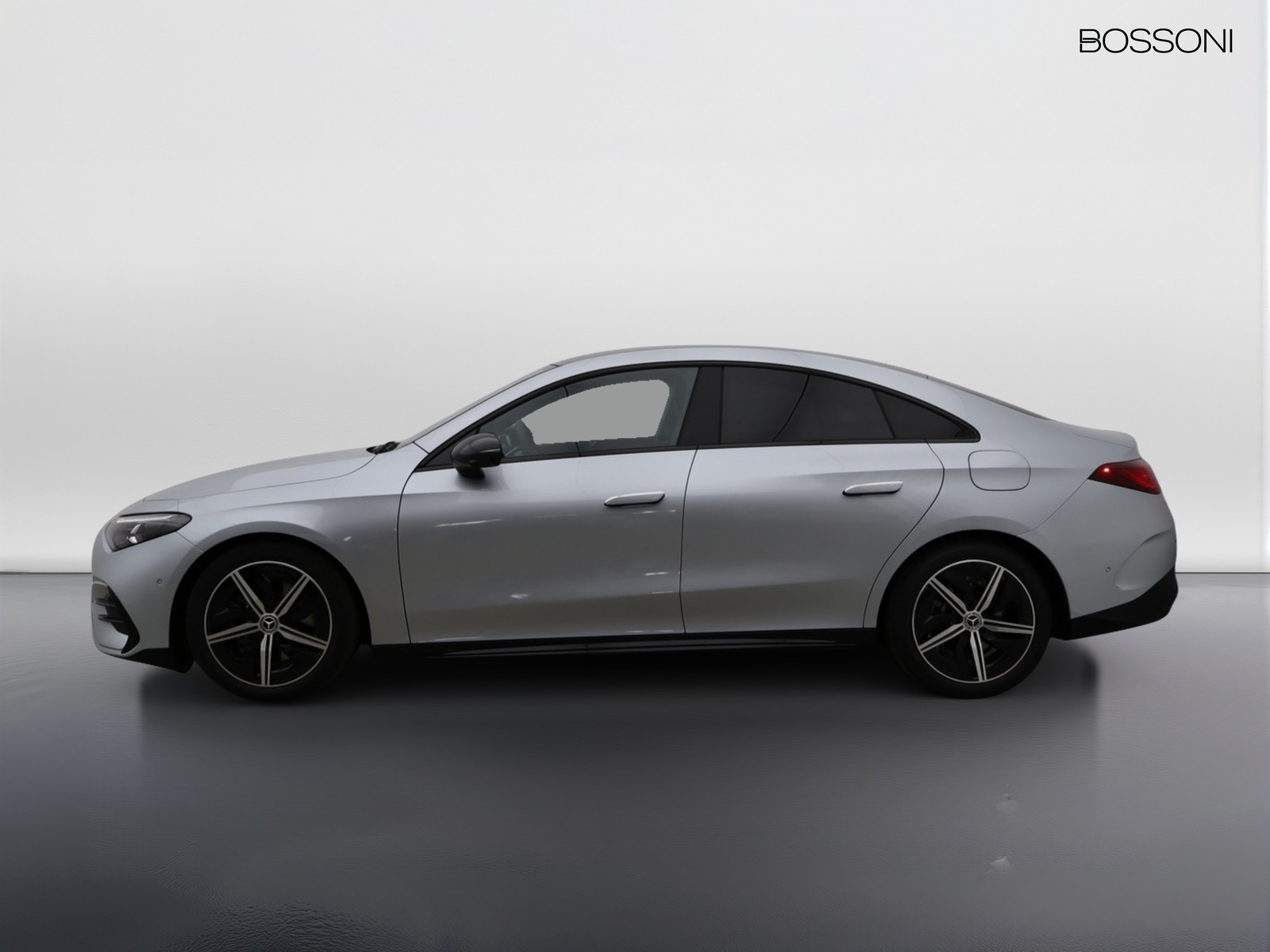 3 - Mercedes CLA 200 advanced plus 4matic auto