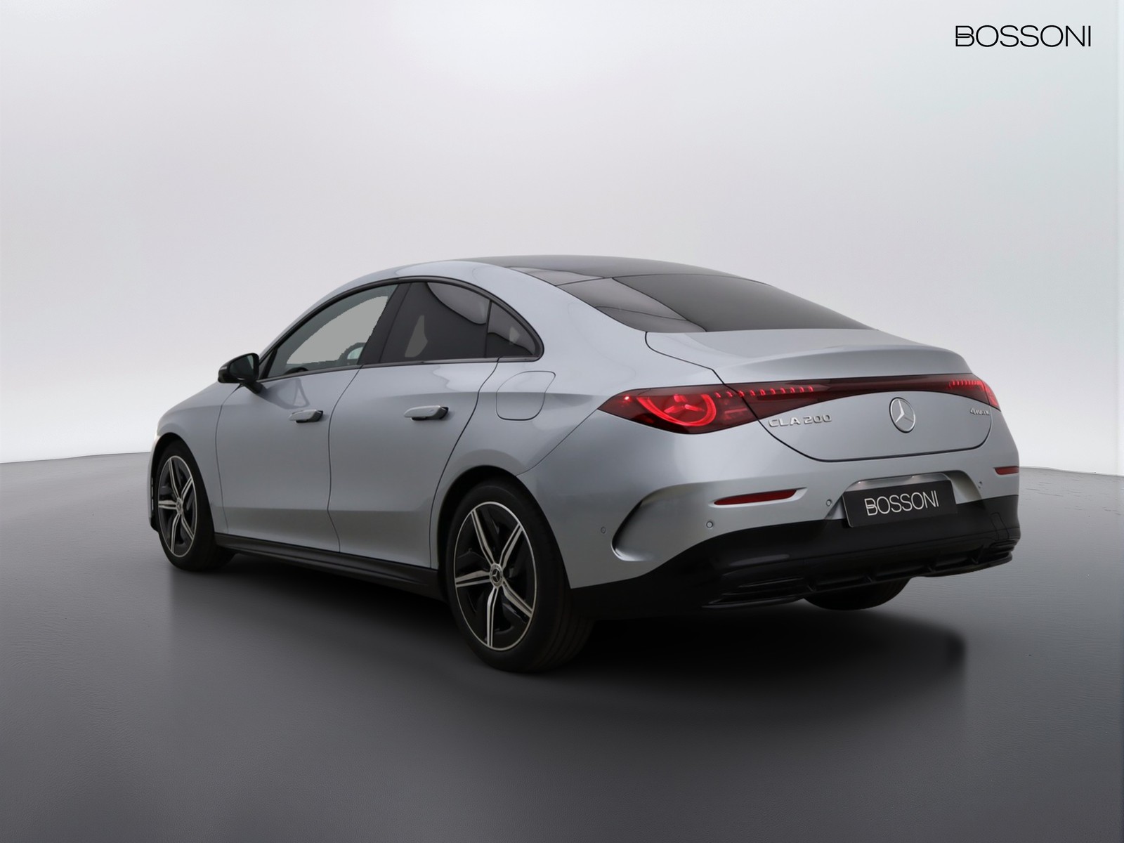 5 - Mercedes CLA 200 advanced plus 4matic auto