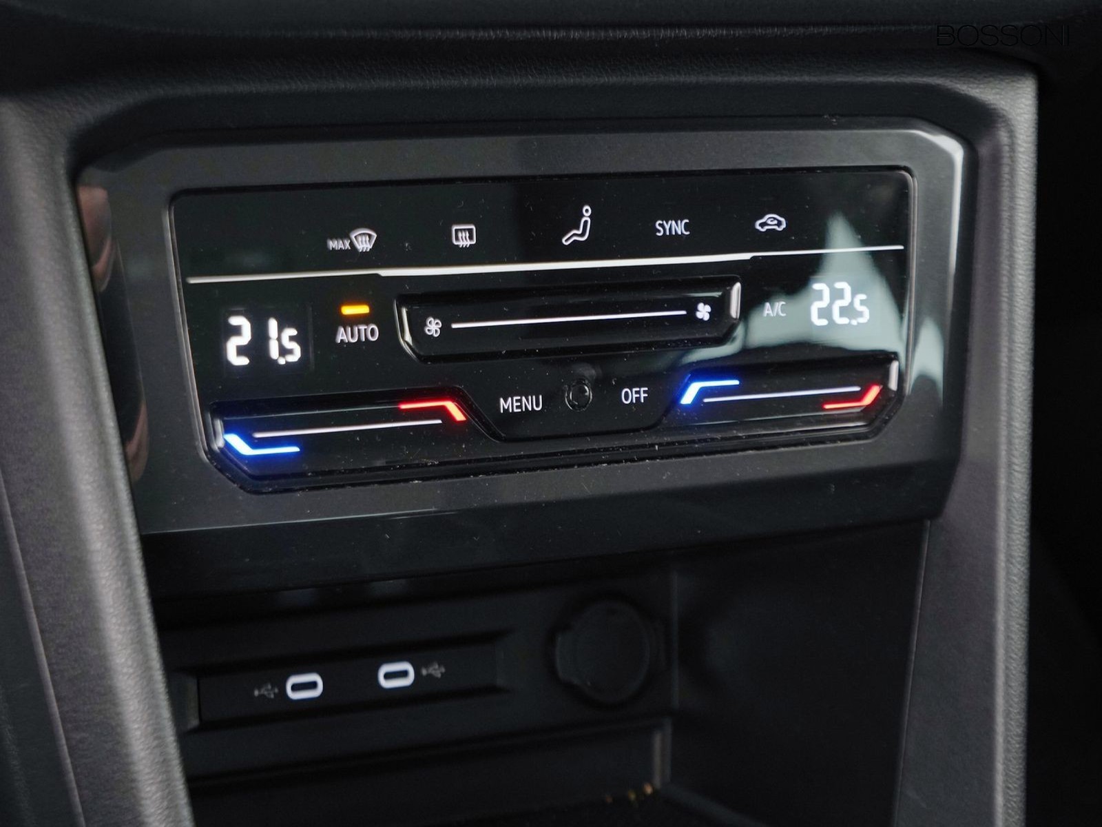 24 - Volkswagen Tiguan 2.0 tdi scr 150cv life dsg