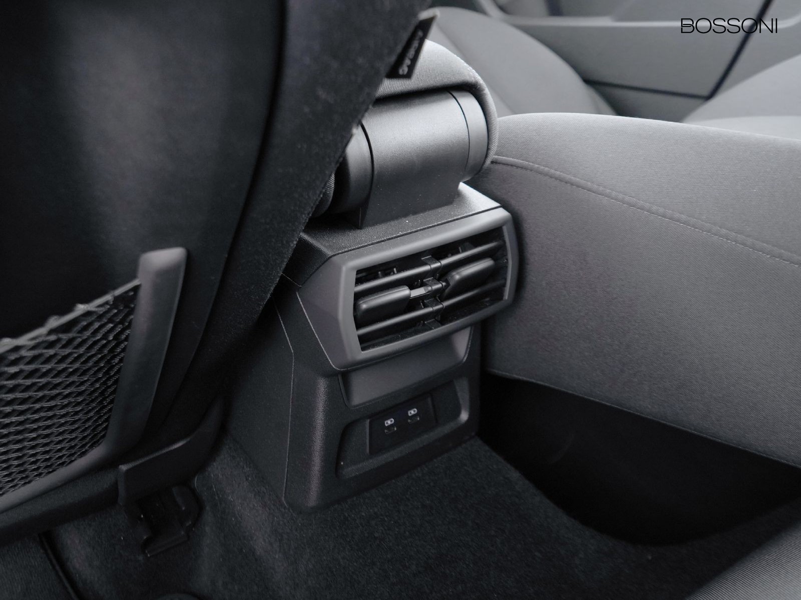 27 - Audi A3 sportback 30 2.0 tdi business advanced s tronic