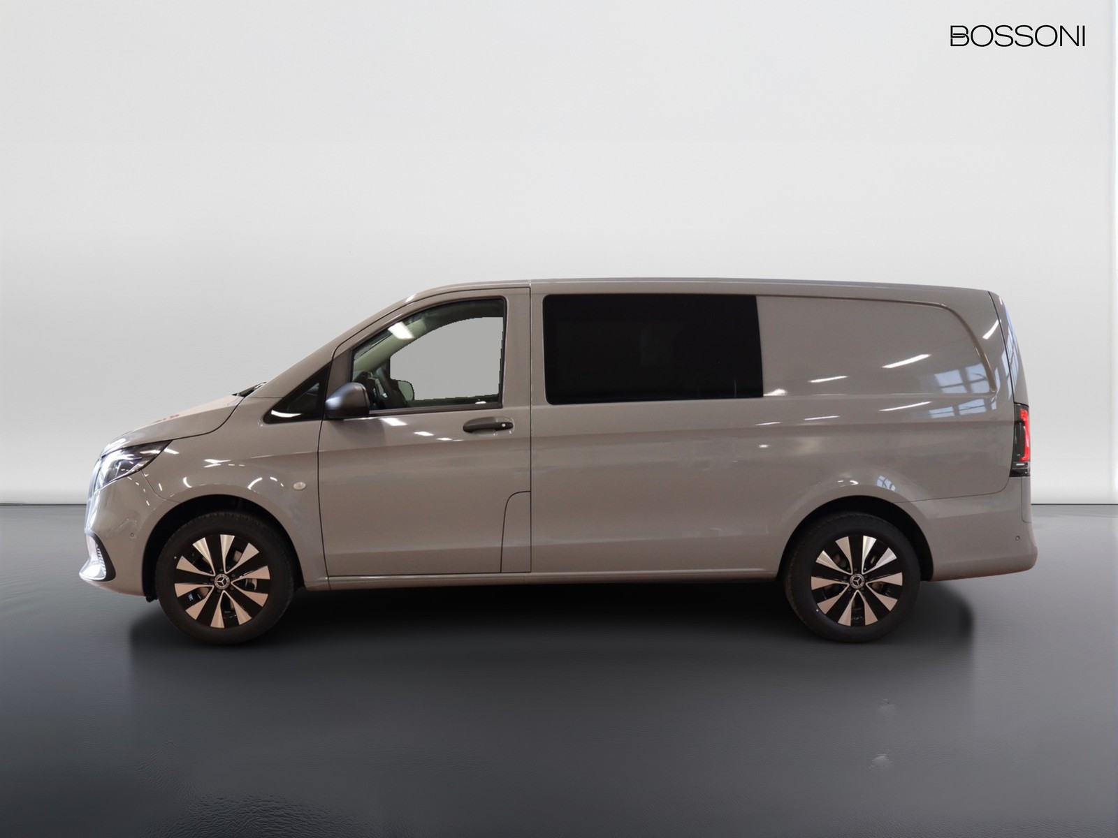 3 - Mercedes Vans Vito mixto 116 cdi long select 9g-tronic