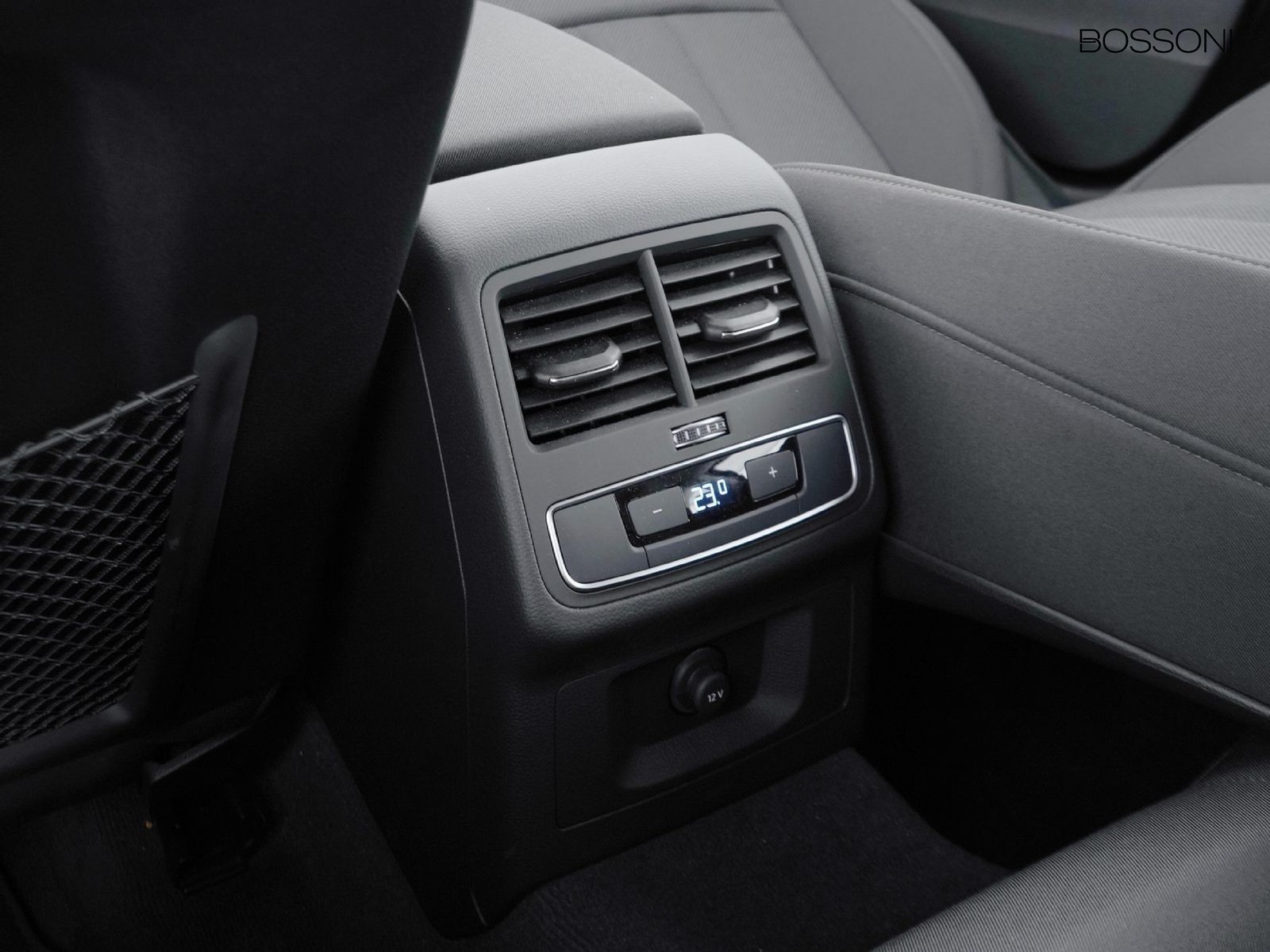 27 - Audi A4 avant 30 2.0 tdi mhev 136cv business advanced s tronic