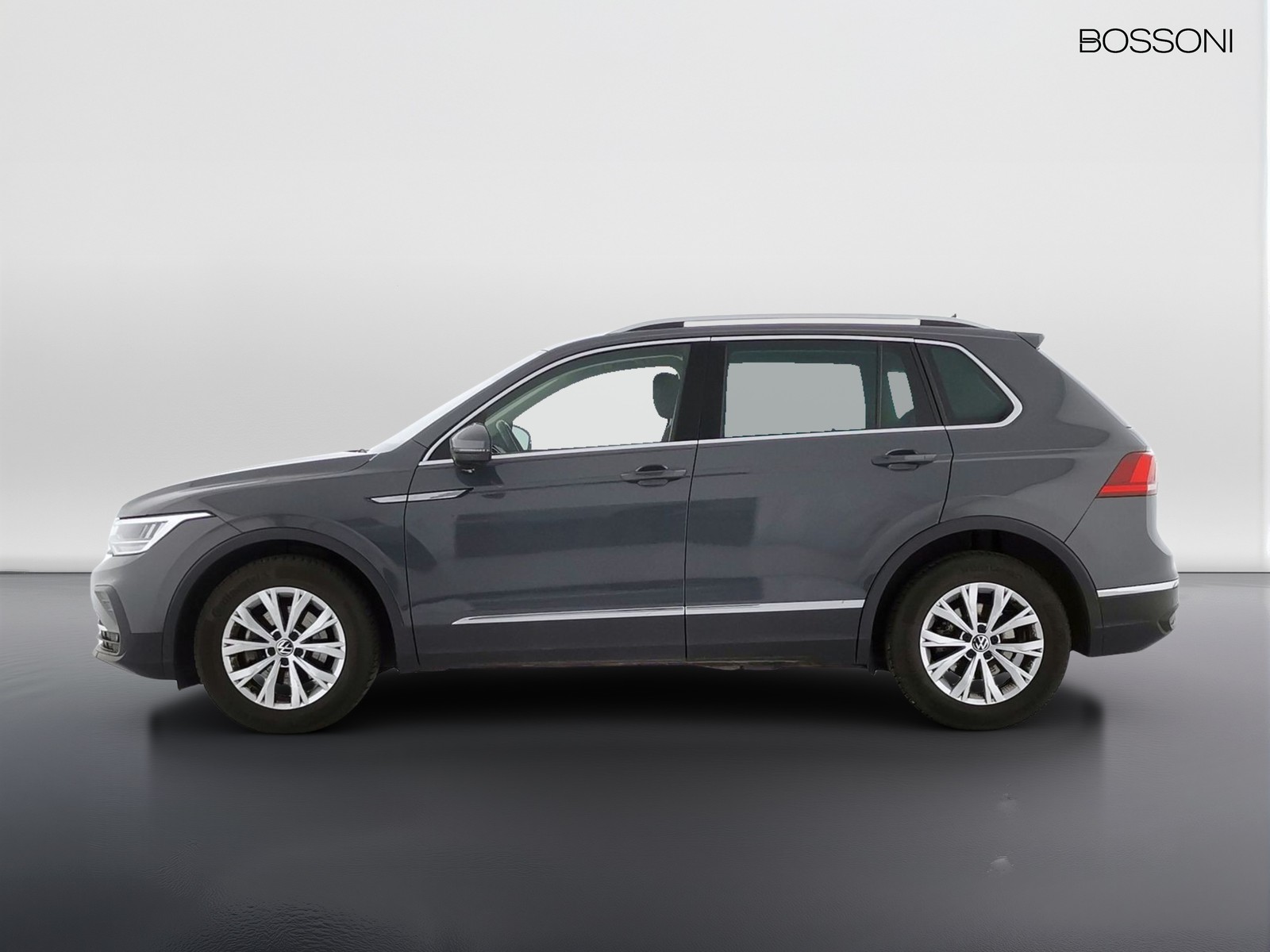 3 - Volkswagen Tiguan 1.5 tsi act 130cv life