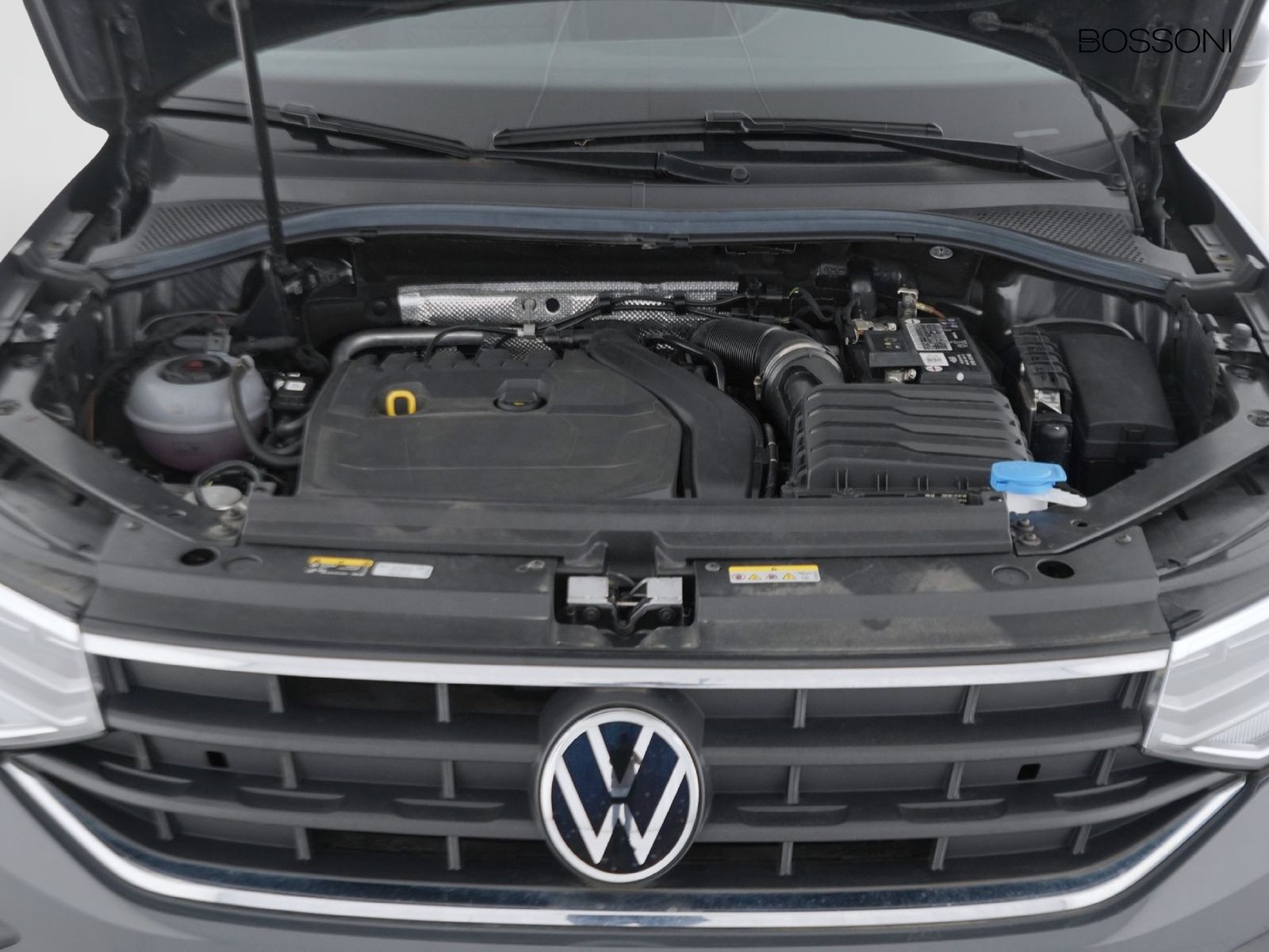 10 - Volkswagen Tiguan 1.5 tsi act 130cv life