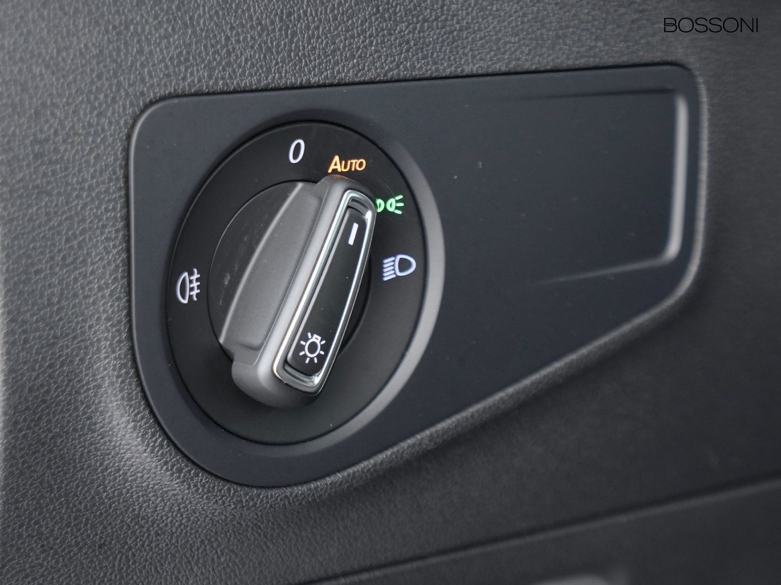 15 - Volkswagen Tiguan 1.5 tsi act 130cv life