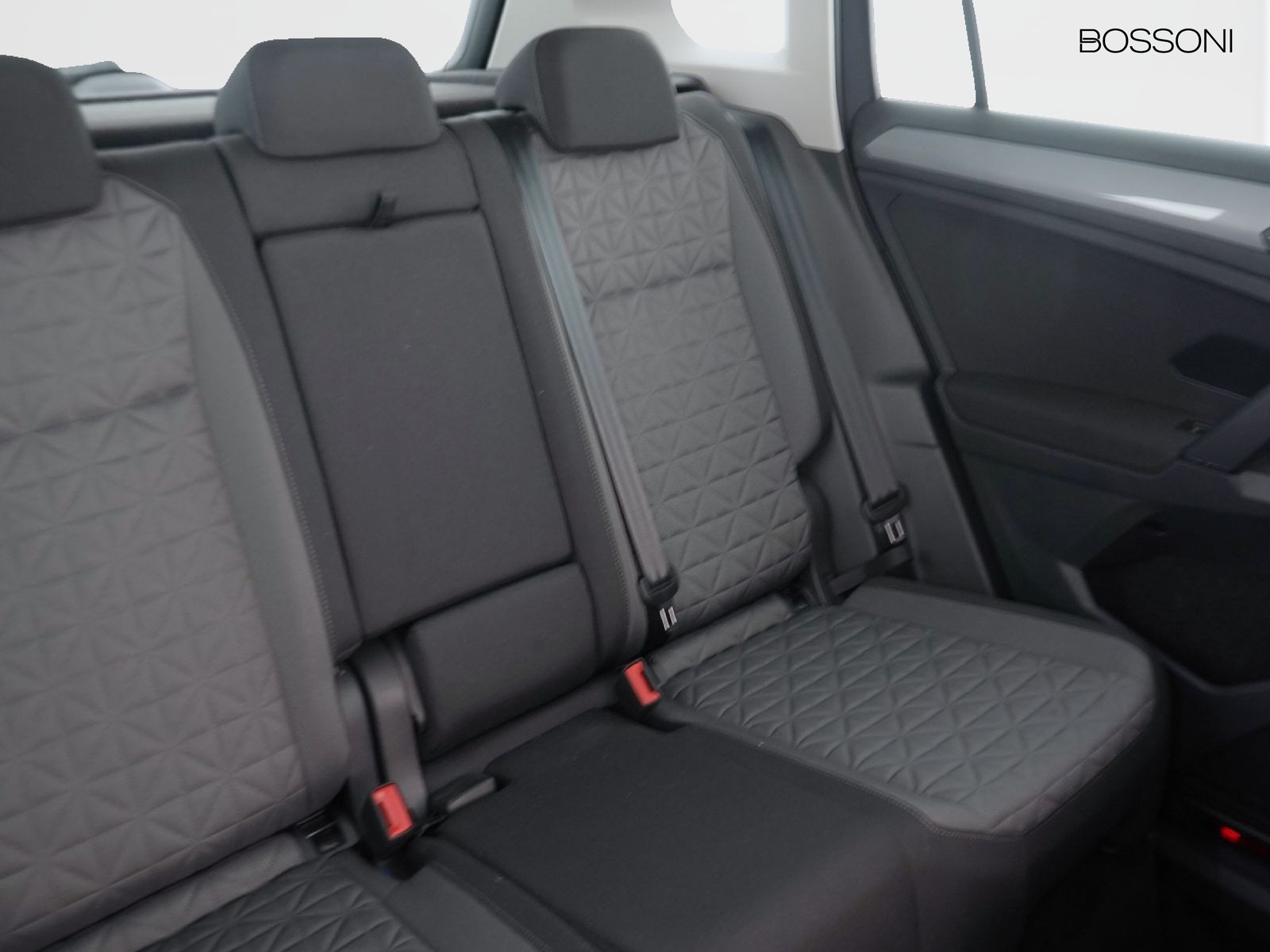 20 - Volkswagen Tiguan 1.5 tsi act 130cv life