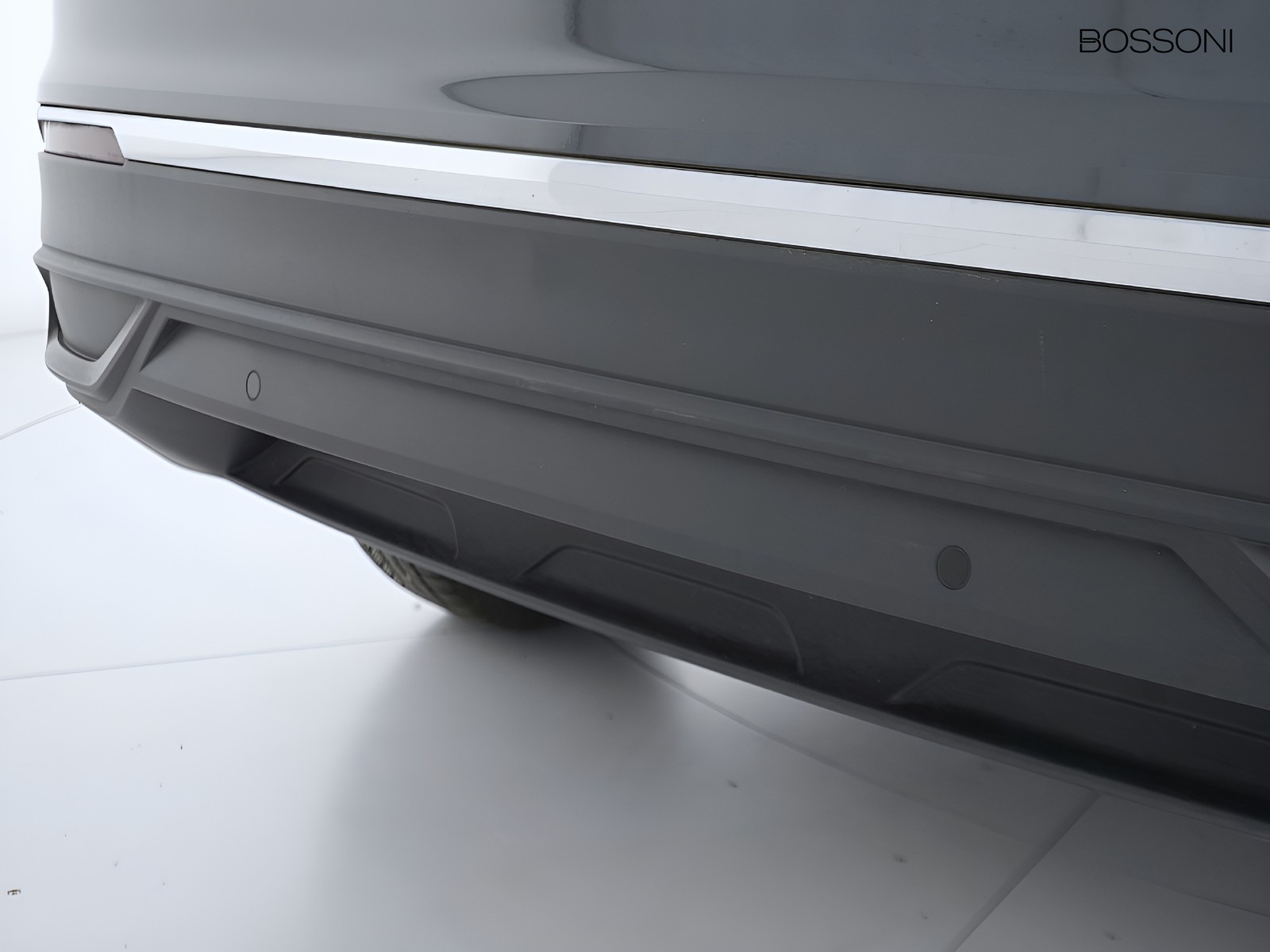 32 - Volkswagen Tiguan 1.5 tsi act 130cv life