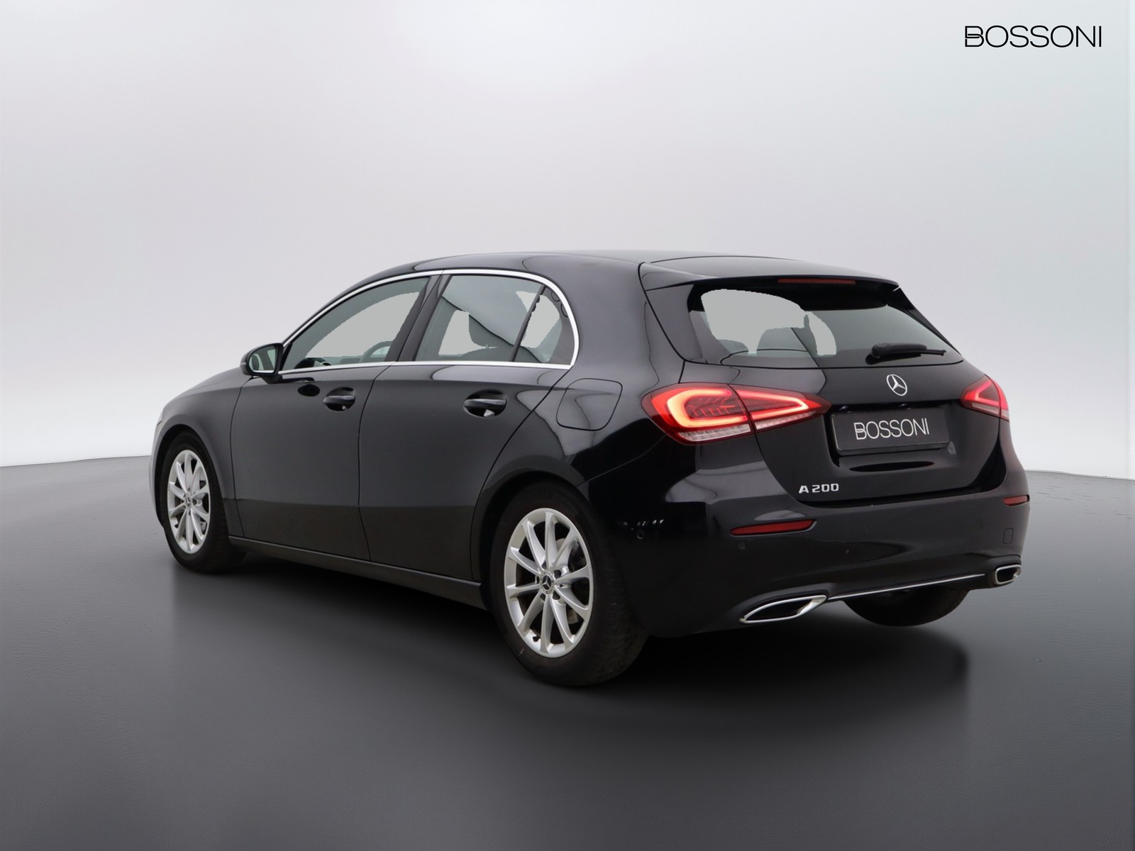 5 - Mercedes Classe A 200 sport 7g-dct