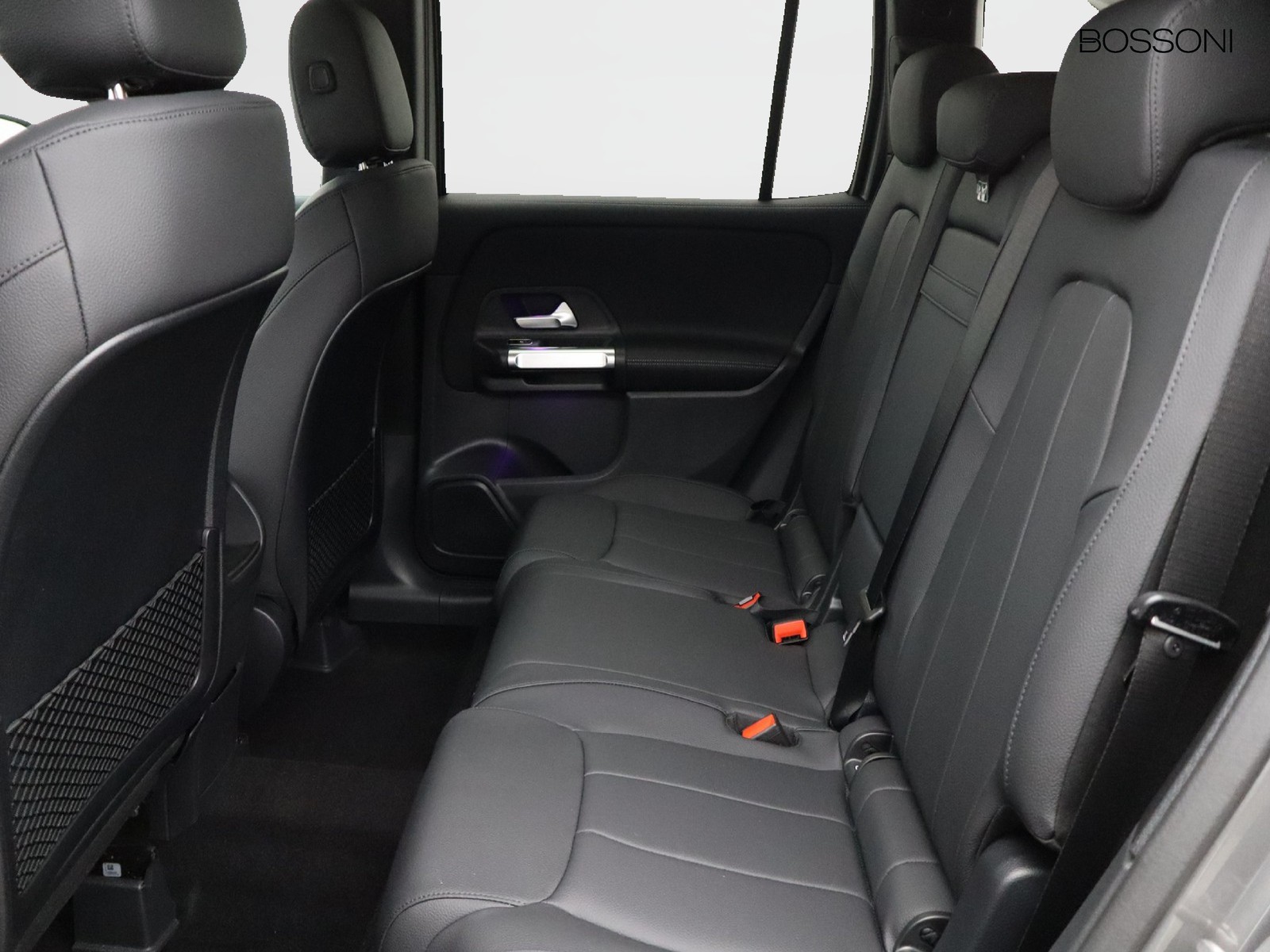 8 - Mercedes GLB 200 d progressive advanced plus 4matic 8g-dct 7p.ti