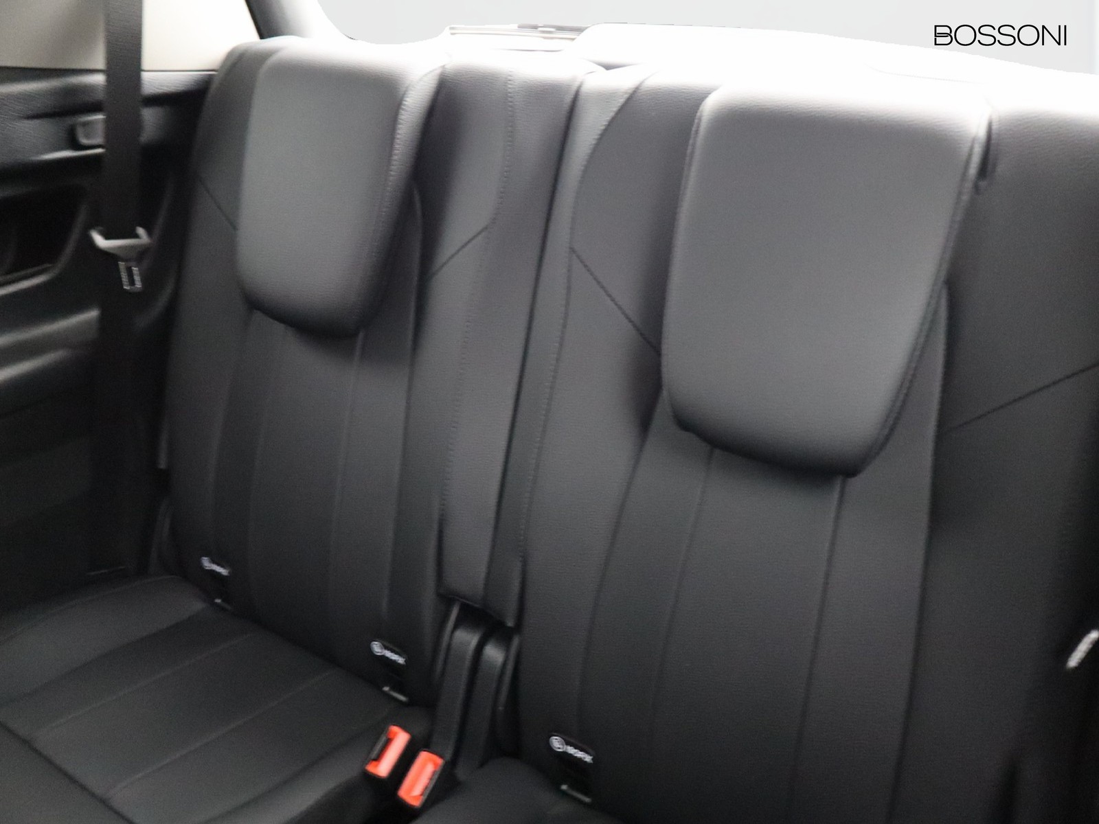 9 - Mercedes GLB 200 d progressive advanced plus 4matic 8g-dct 7p.ti