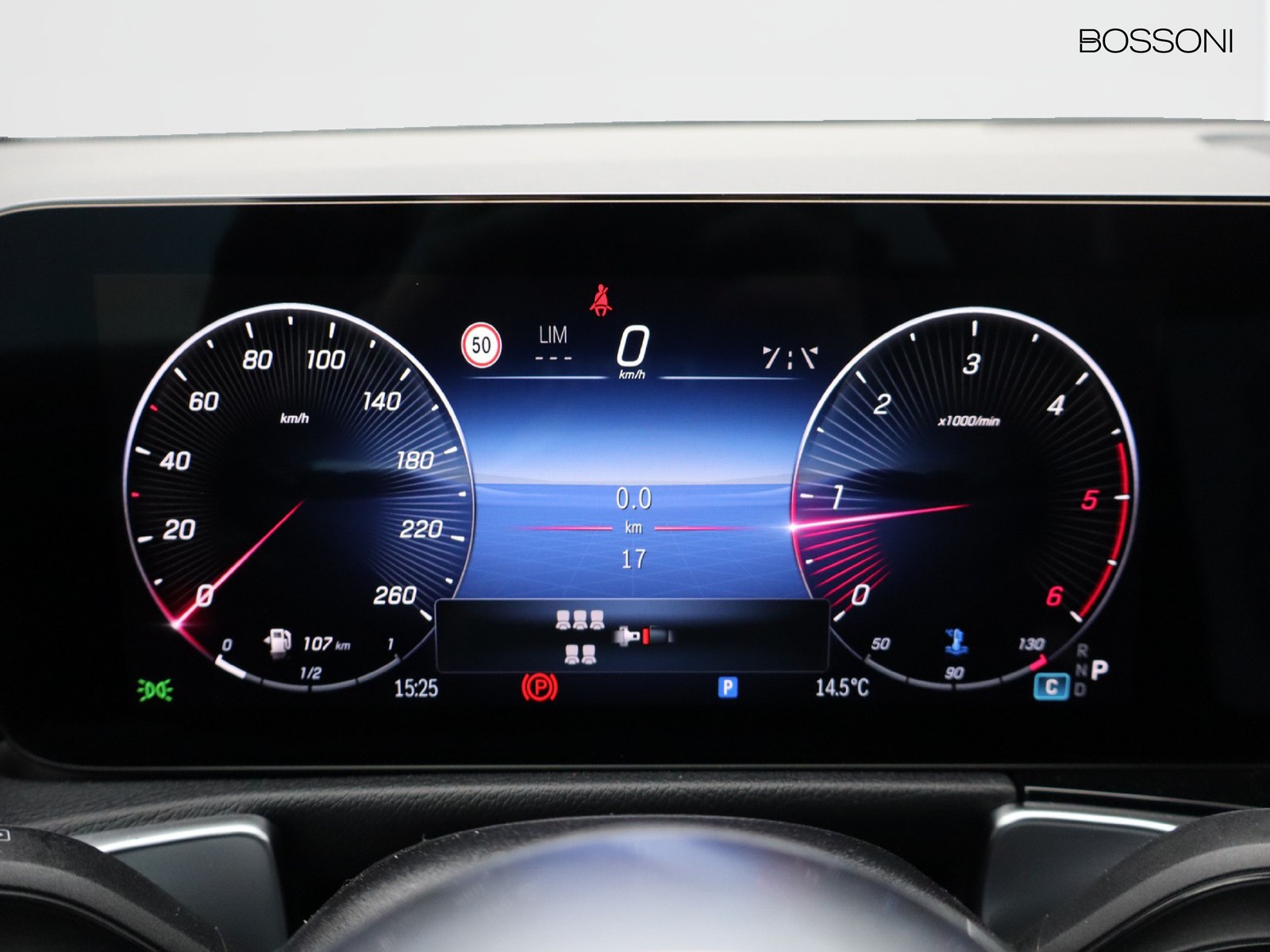 10 - Mercedes GLB 200 d progressive advanced plus 4matic 8g-dct 7p.ti