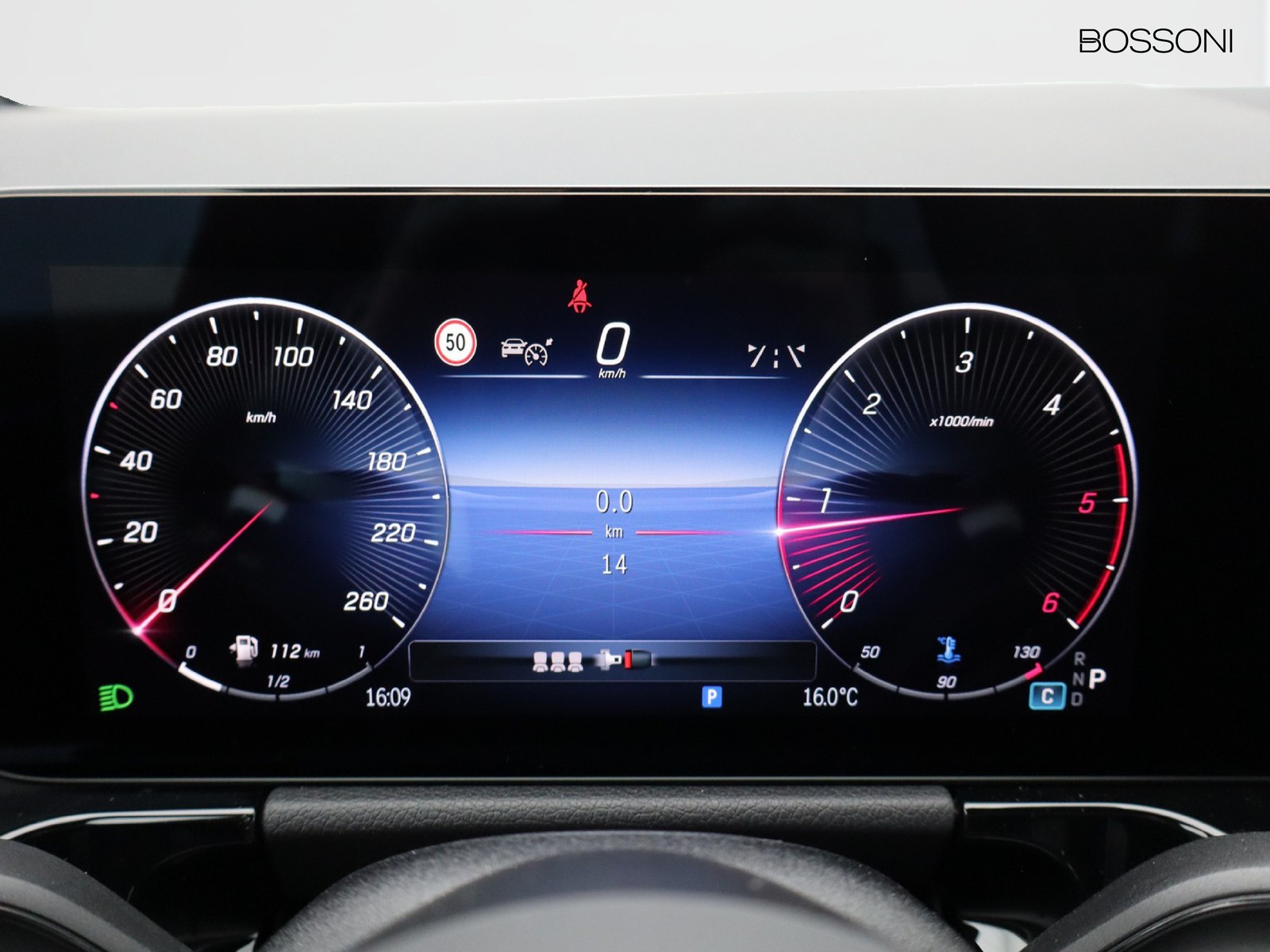 9 - Mercedes GLA 180 d amg line advanced plus 8g-dct