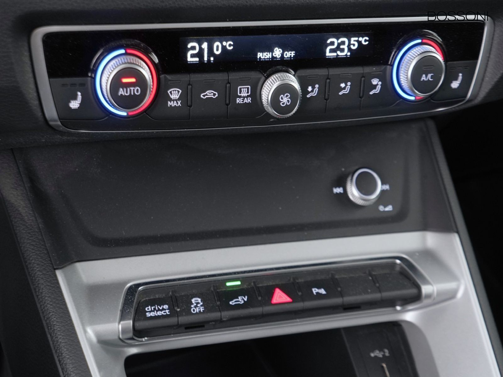 5 - Audi Q3 sportback 45 1.4 tfsi e s line edition s tronic