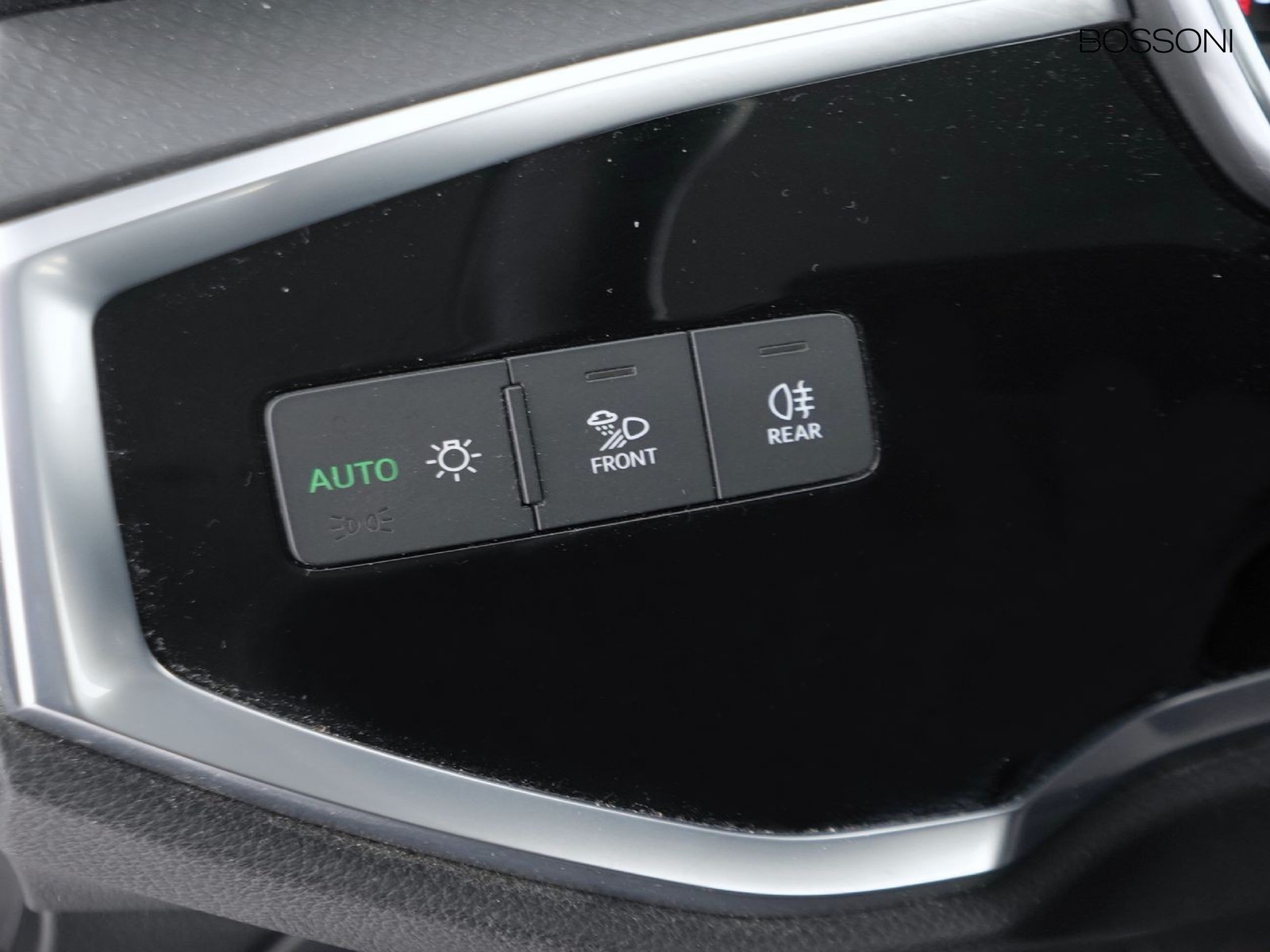 11 - Audi Q3 sportback 45 1.4 tfsi e s line edition s tronic