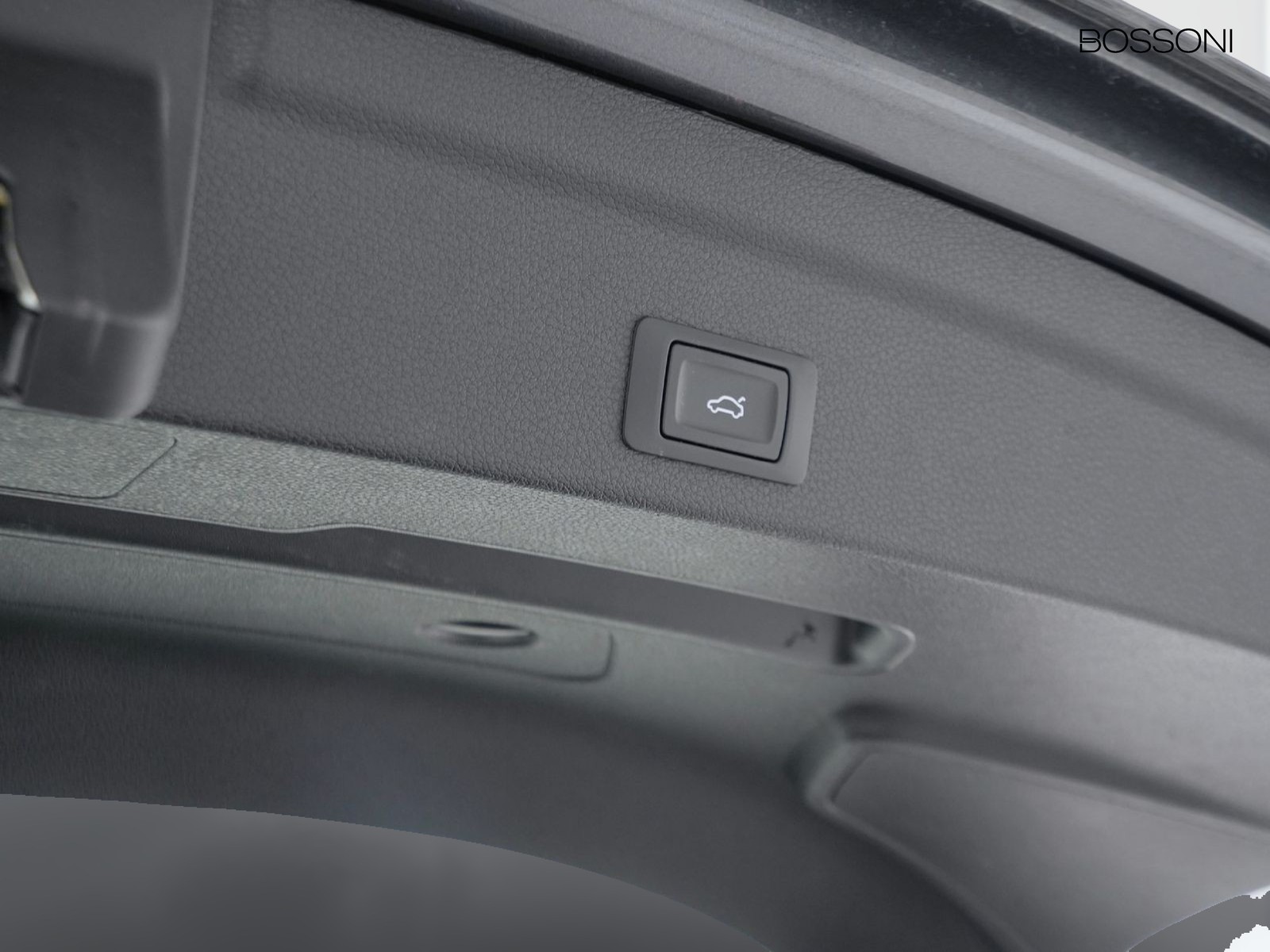 35 - Audi Q3 sportback 45 1.4 tfsi e s line edition s tronic