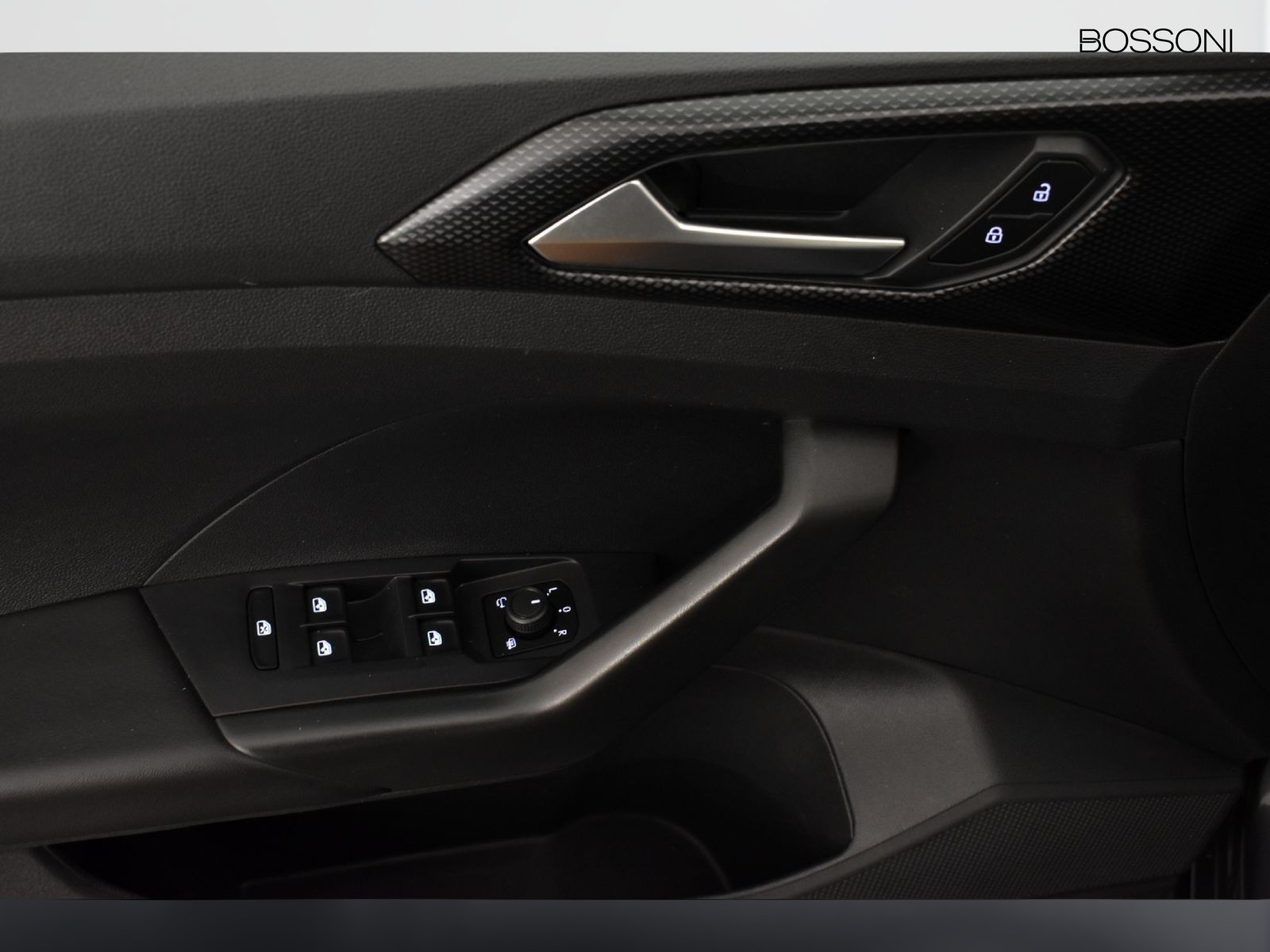 16 - Volkswagen T-Cross 1.0 tsi 110cv style dsg