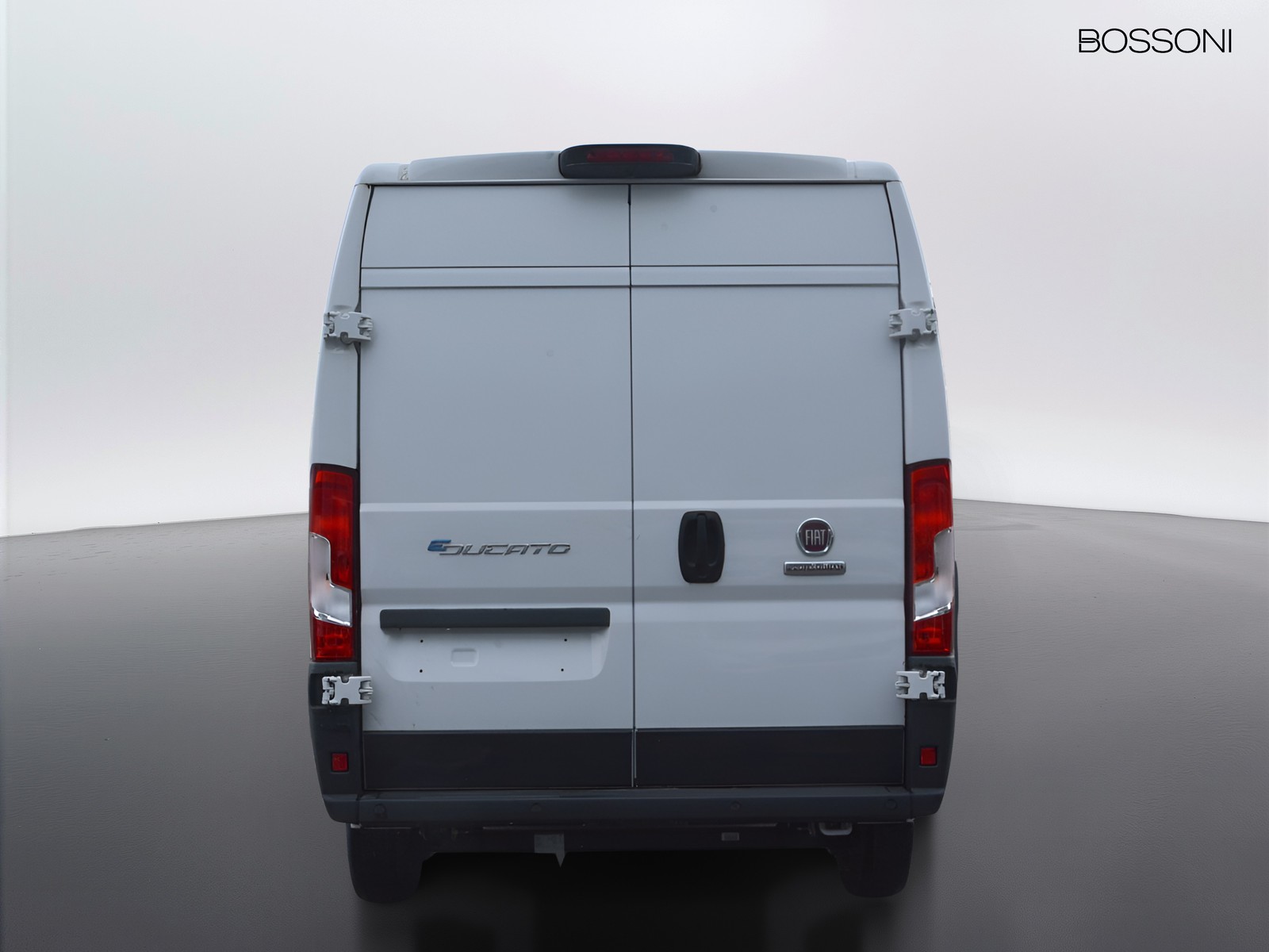 4 - Fiat Professional Ducato e 35 lh2 122cv 47kwh