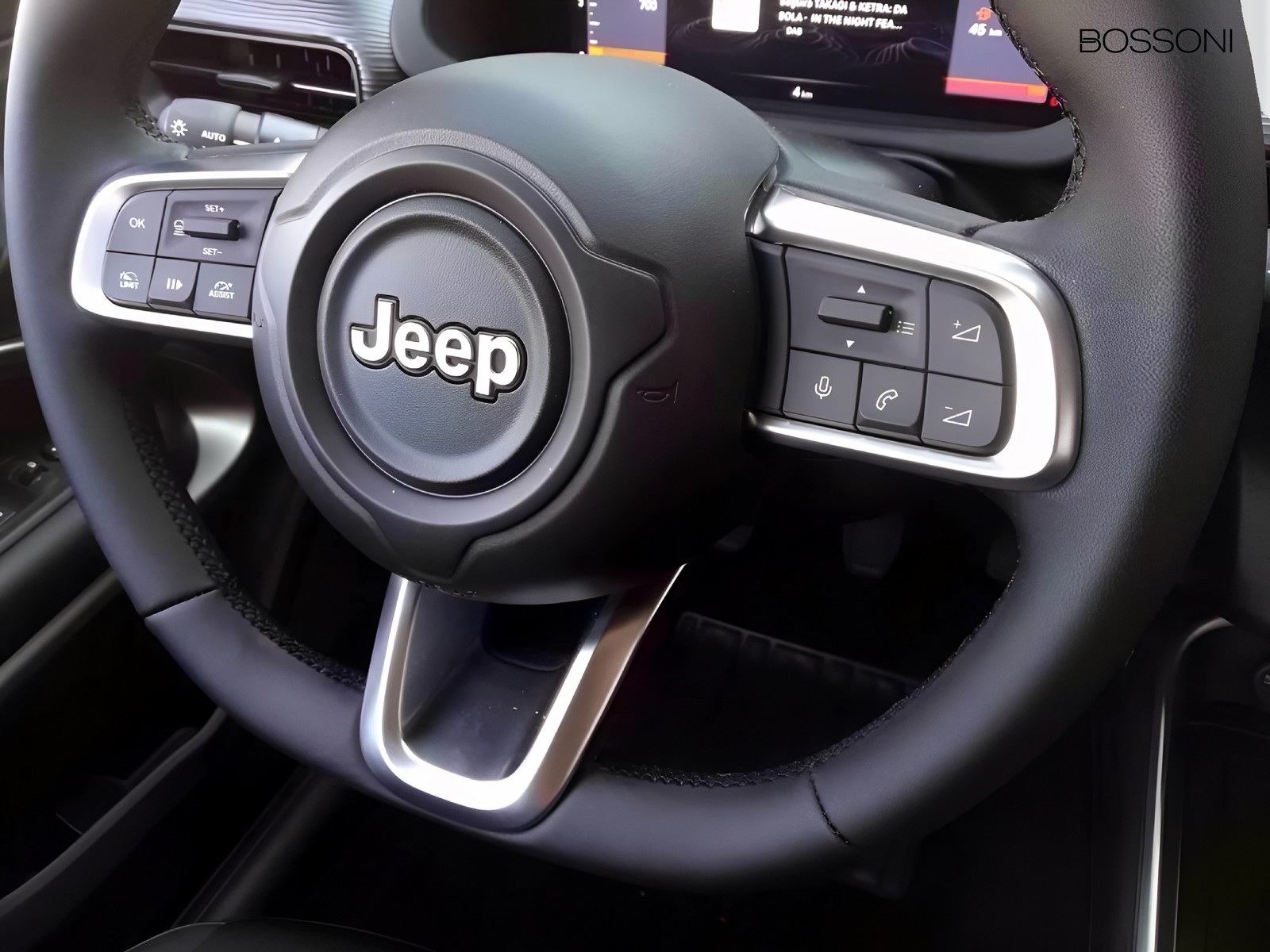 16 - Jeep Avenger 1.2 turbo 100cv altitude fwd