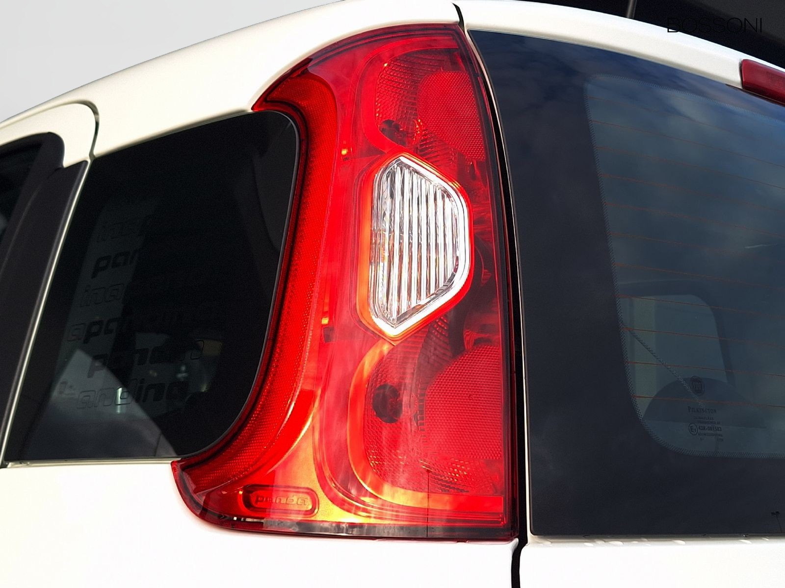 15 - Fiat Pandina 1.0 firefly hybrid 65cv icon s&s 5p.ti