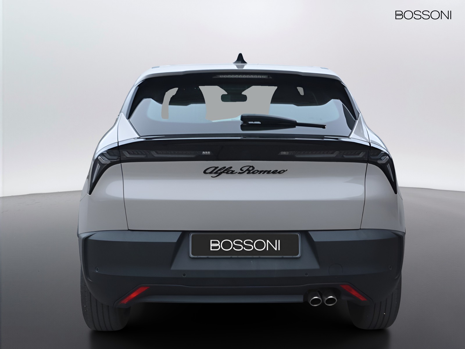 4 - Alfa Romeo Junior 1.2 hybrid 145cv ibrida edct6