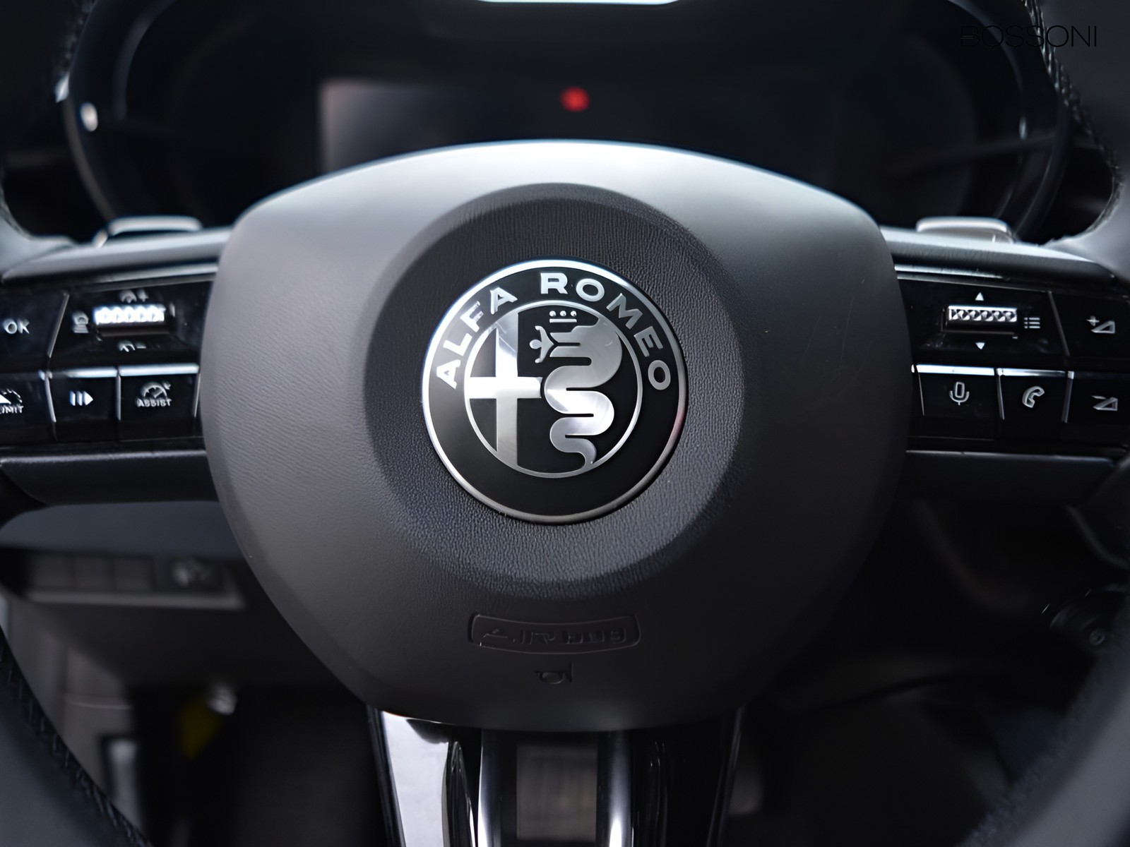 16 - Alfa Romeo Junior 1.2 hybrid 145cv ibrida edct6