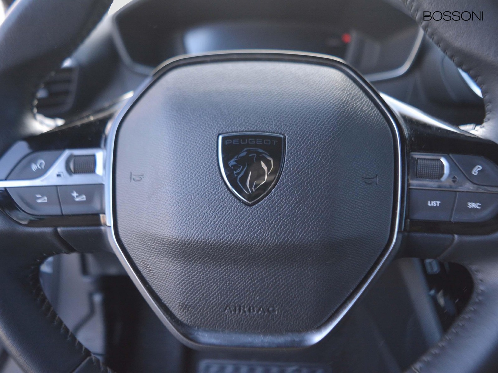 16 - Peugeot 2008 1.2 puretech 100cv allure s&s