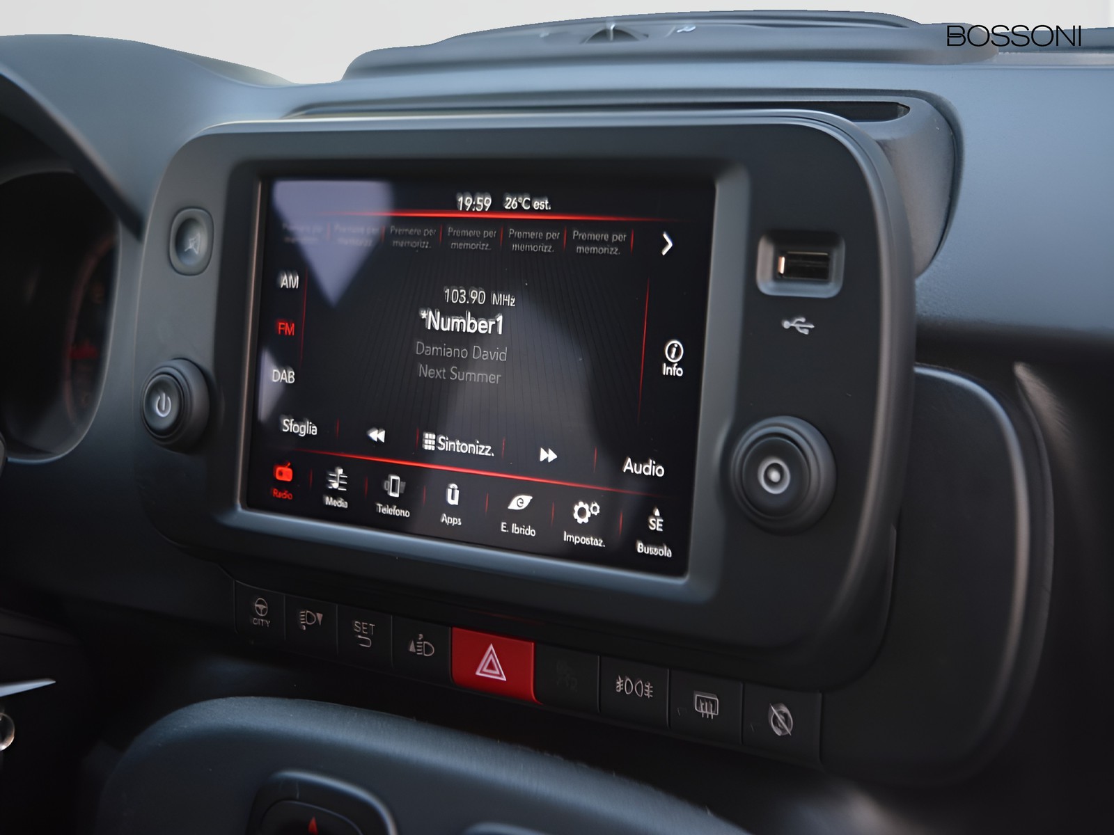 10 - Fiat Panda cross 1.0 firefly hybrid 70cv s&s 5p.ti