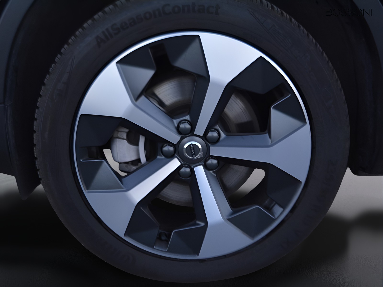 15 - Volvo XC40 2.0 b3 core automatico