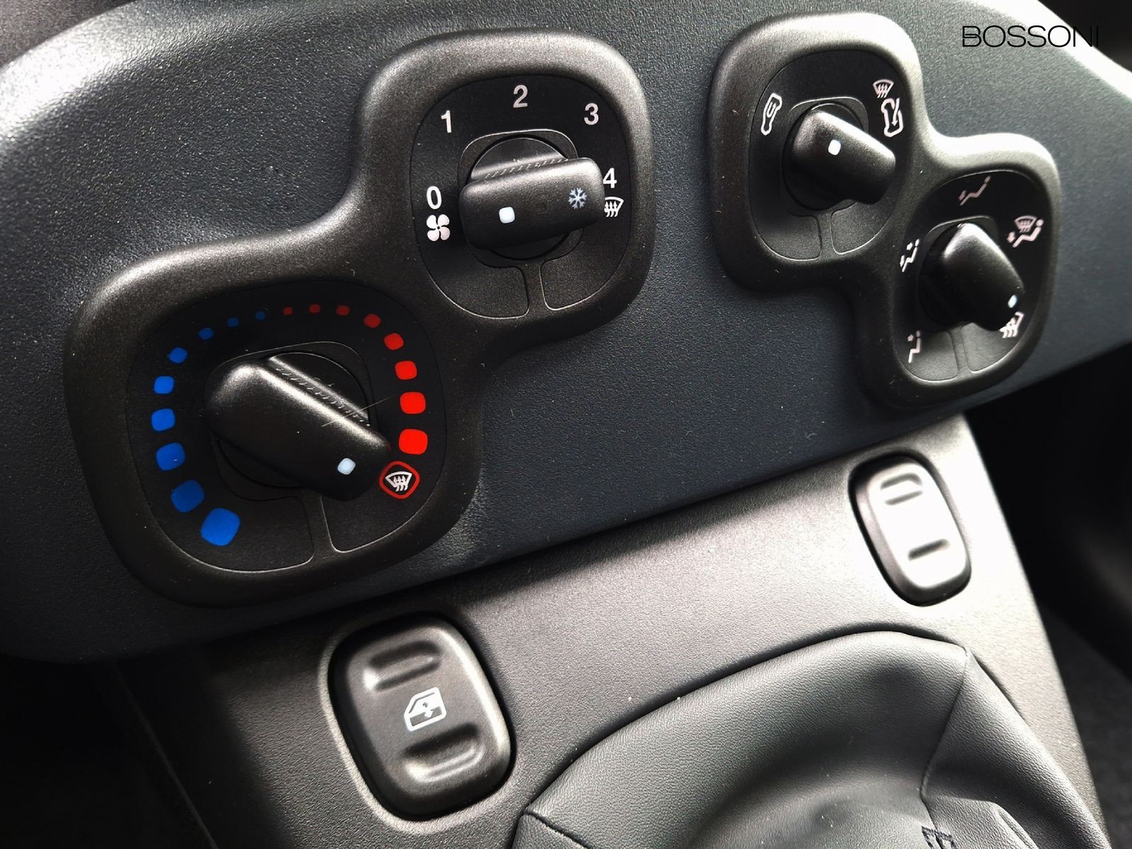 18 - Fiat Pandina 1.0 firefly hybrid 65cv icon s&s 5p.ti