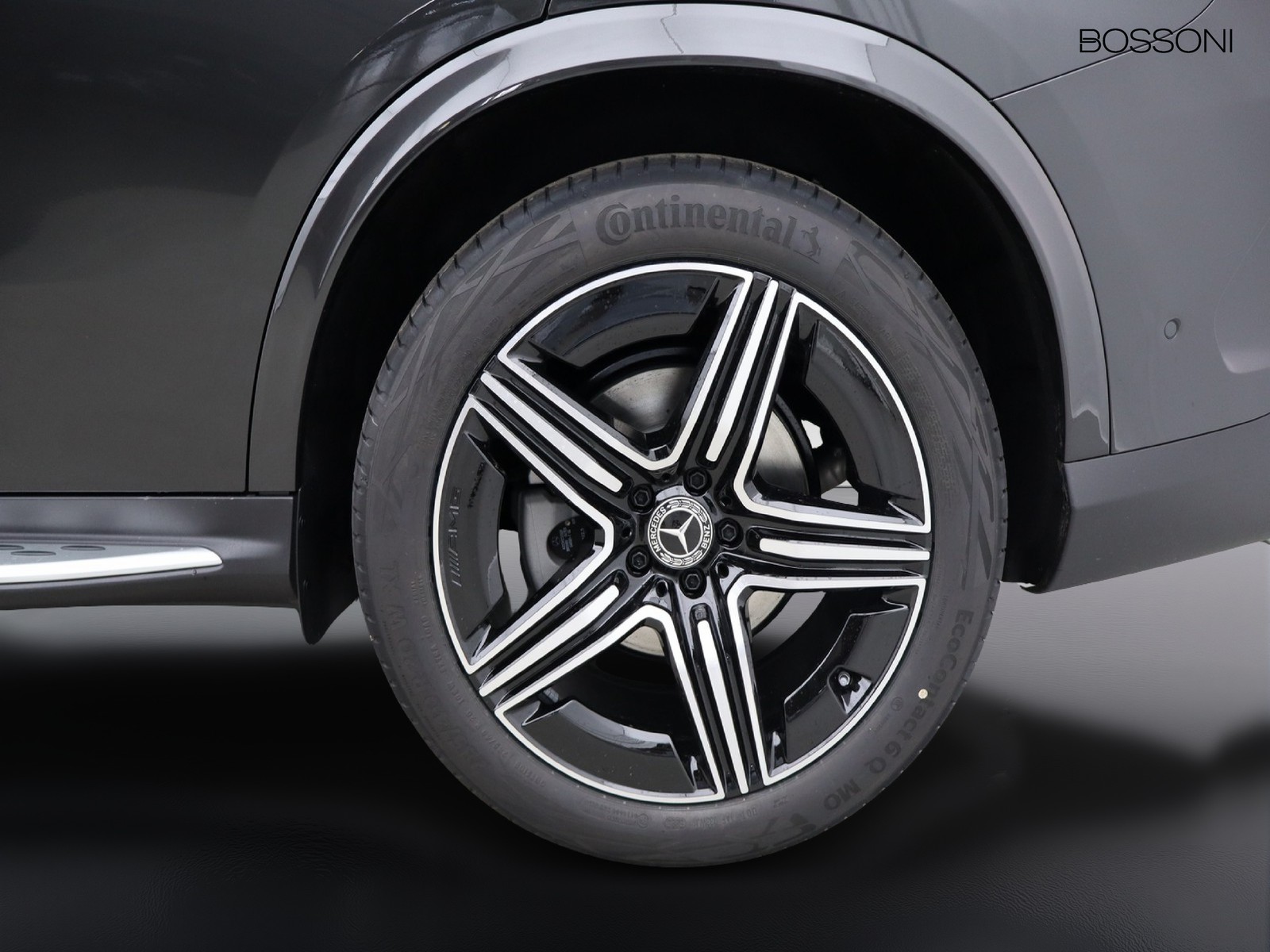 4 - Mercedes GLC coupe 220 d amg line premium 4matic 9g-tronic